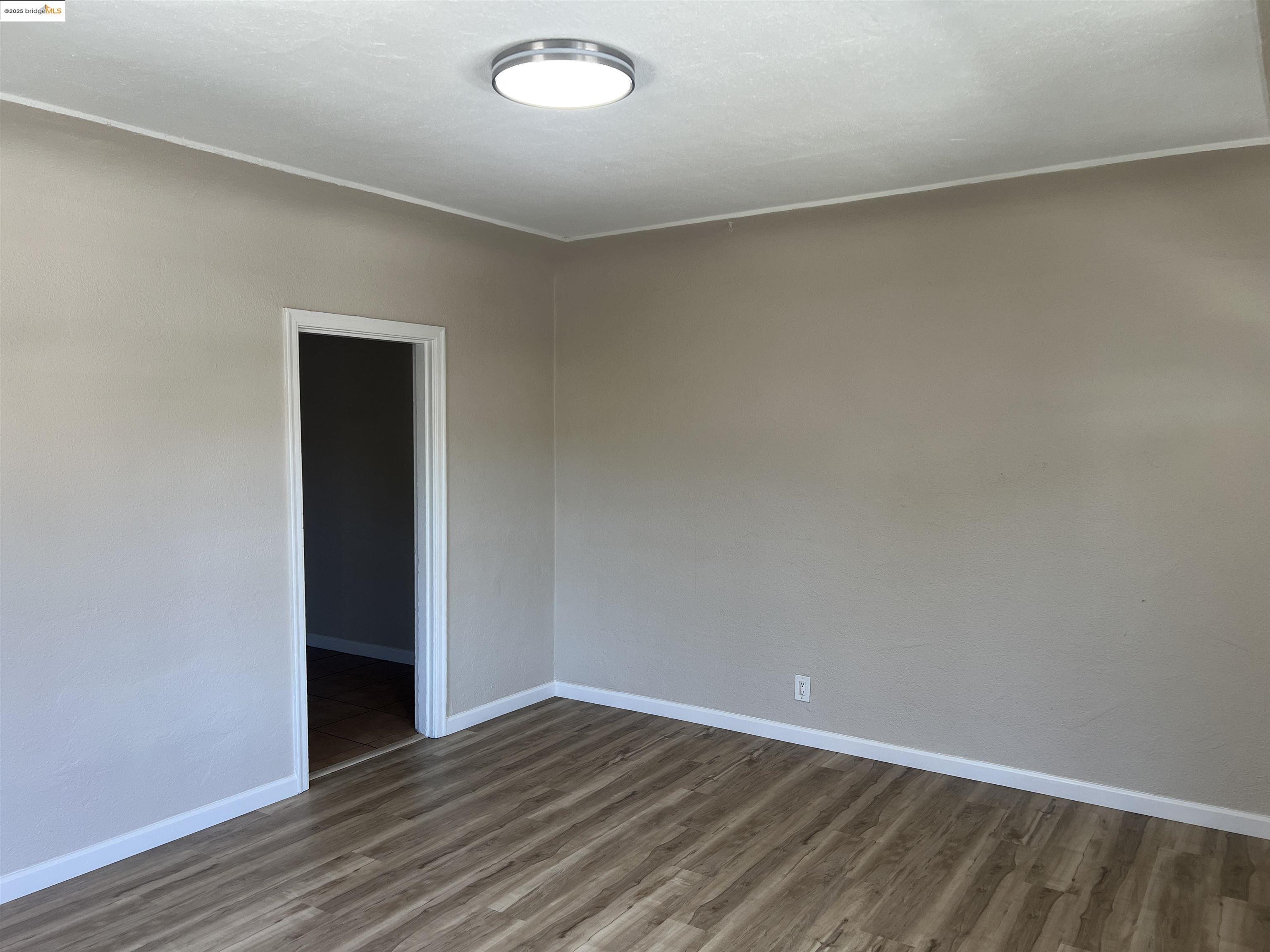 Detail Gallery Image 7 of 24 For 449-451 E 9th St, Pittsburg,  CA 94565 - – Beds | – Baths