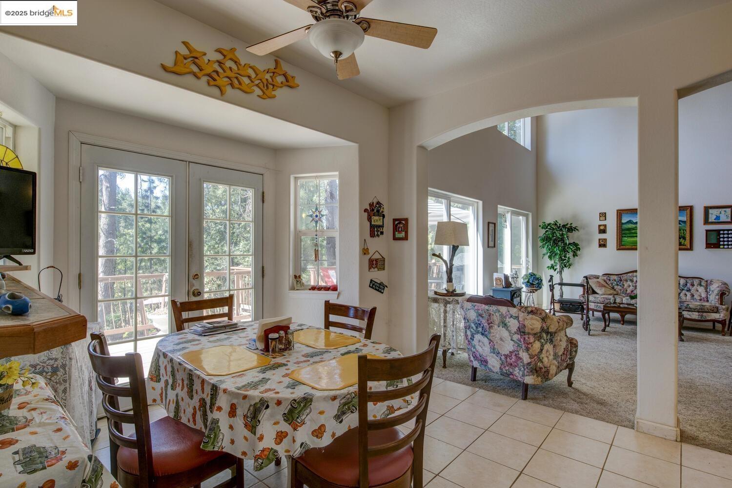 Detail Gallery Image 13 of 59 For 105 Avery Sheep Ranch Rd, Avery,  CA 95224 - 3 Beds | 3 Baths