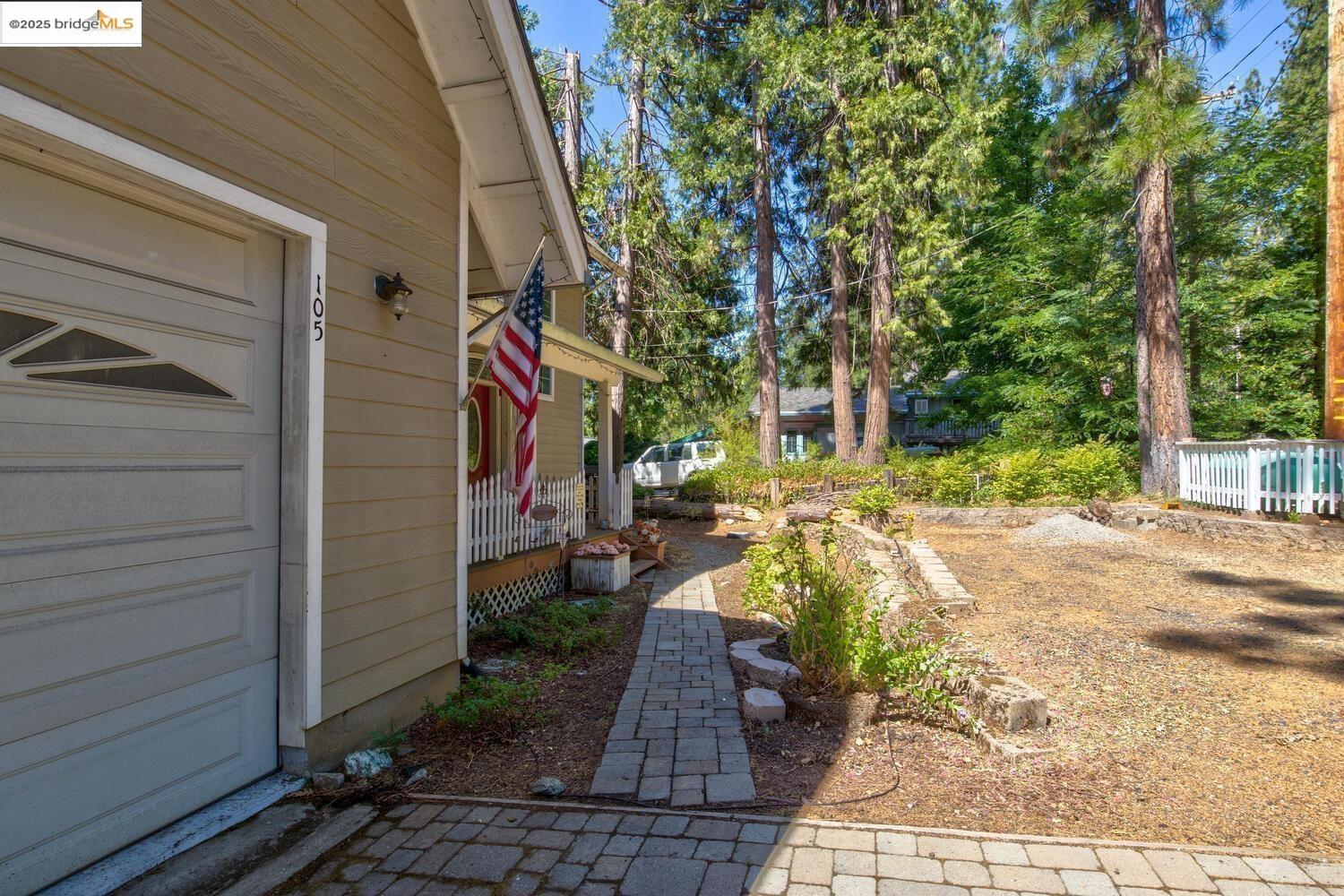 Detail Gallery Image 9 of 59 For 105 Avery Sheep Ranch Rd, Avery,  CA 95224 - 3 Beds | 3 Baths