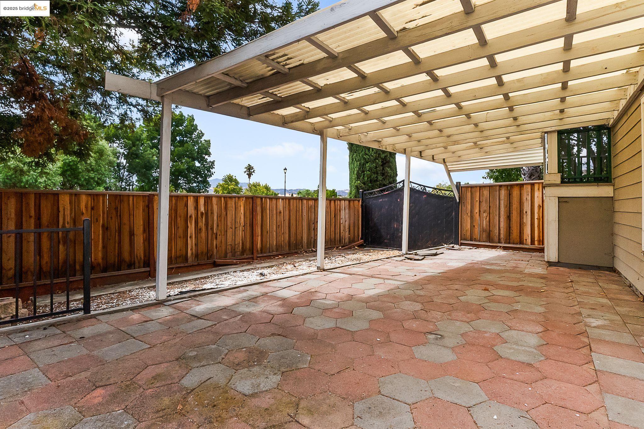 Detail Gallery Image 35 of 56 For 5165 Hereford Way, Antioch,  CA 94531 - 4 Beds | 2/1 Baths