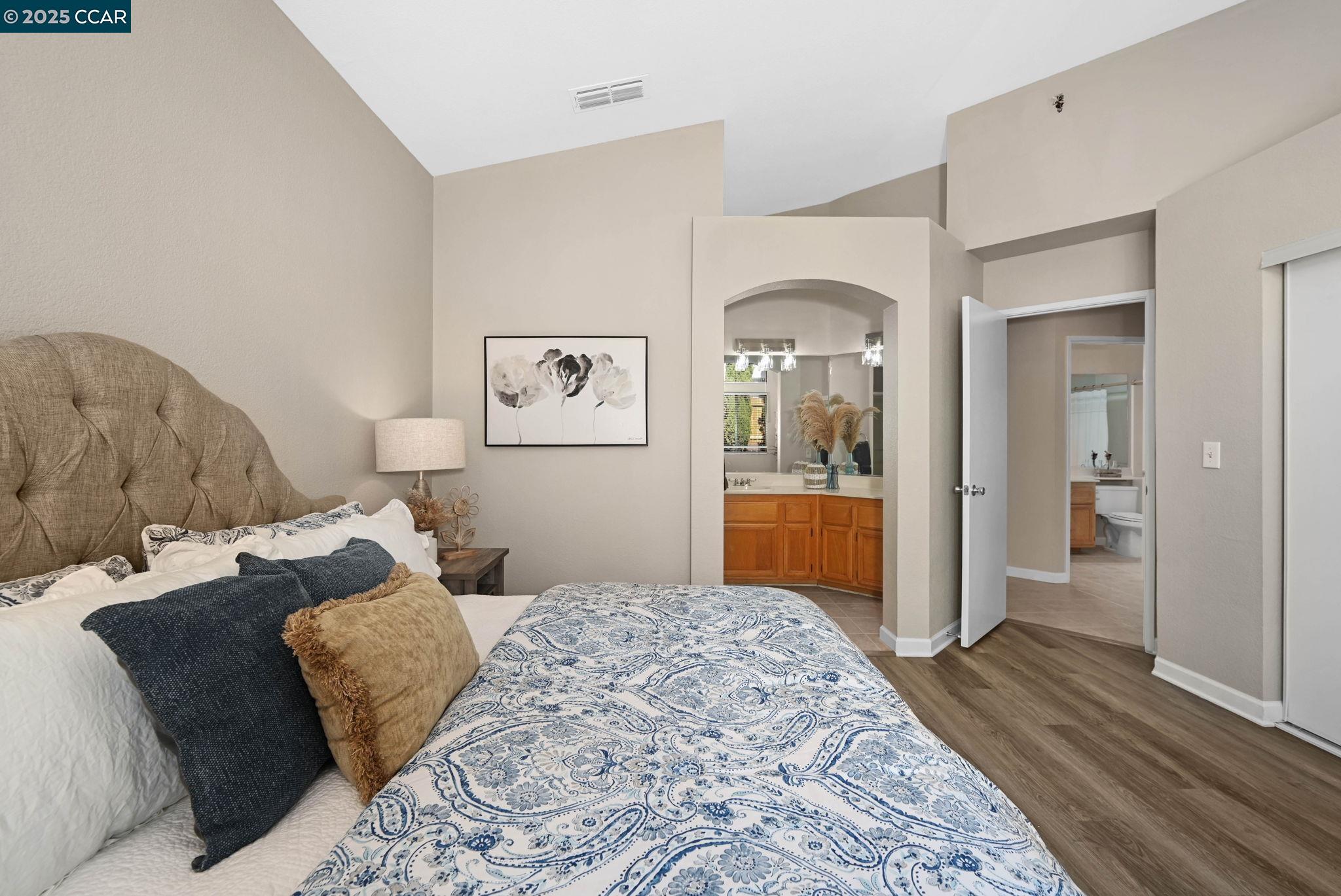 Detail Gallery Image 16 of 25 For 4932 Bridle Way, Antioch,  CA 94531 - 3 Beds | 2 Baths