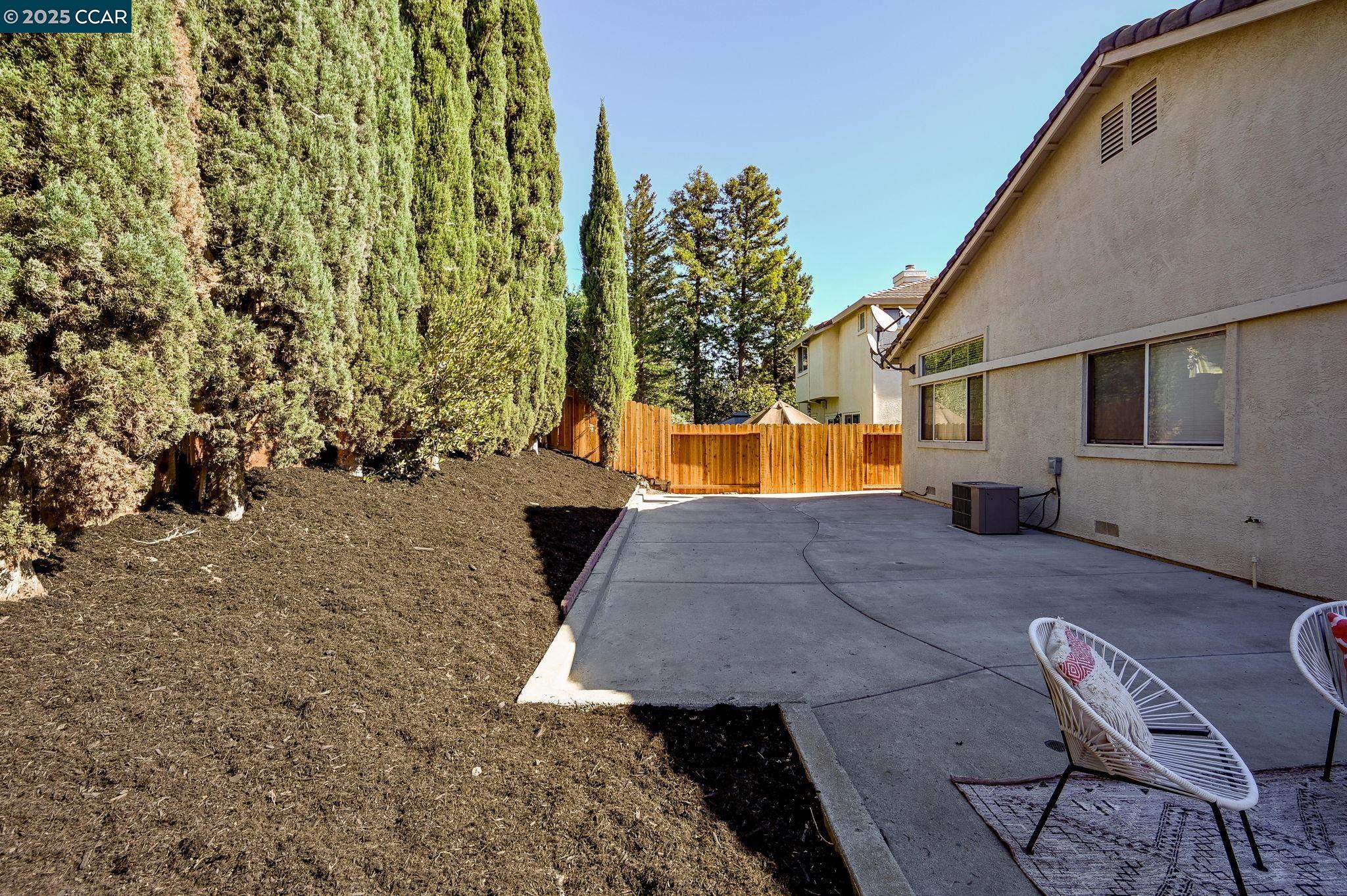 Detail Gallery Image 24 of 25 For 4932 Bridle Way, Antioch,  CA 94531 - 3 Beds | 2 Baths