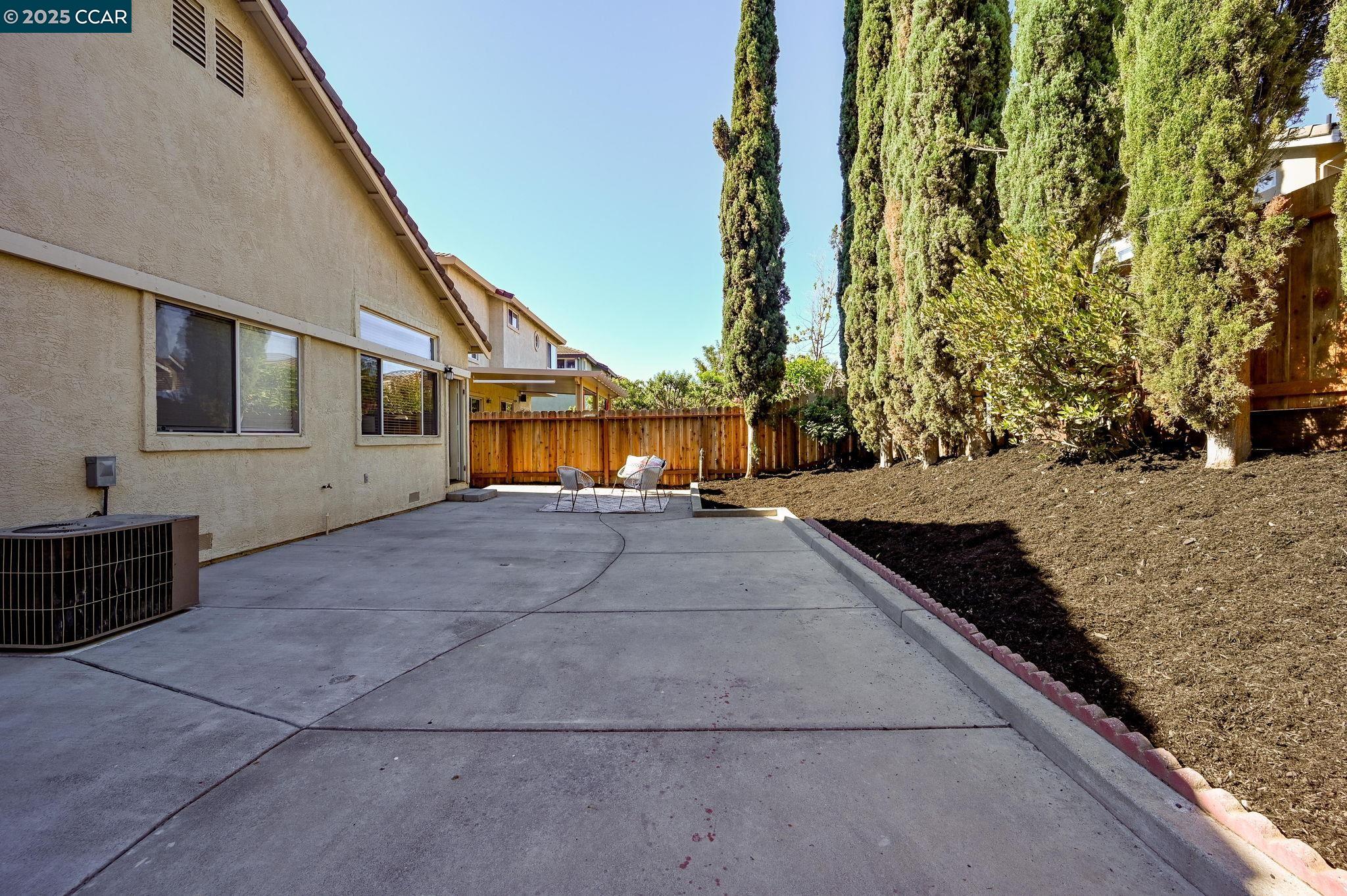 Detail Gallery Image 25 of 25 For 4932 Bridle Way, Antioch,  CA 94531 - 3 Beds | 2 Baths