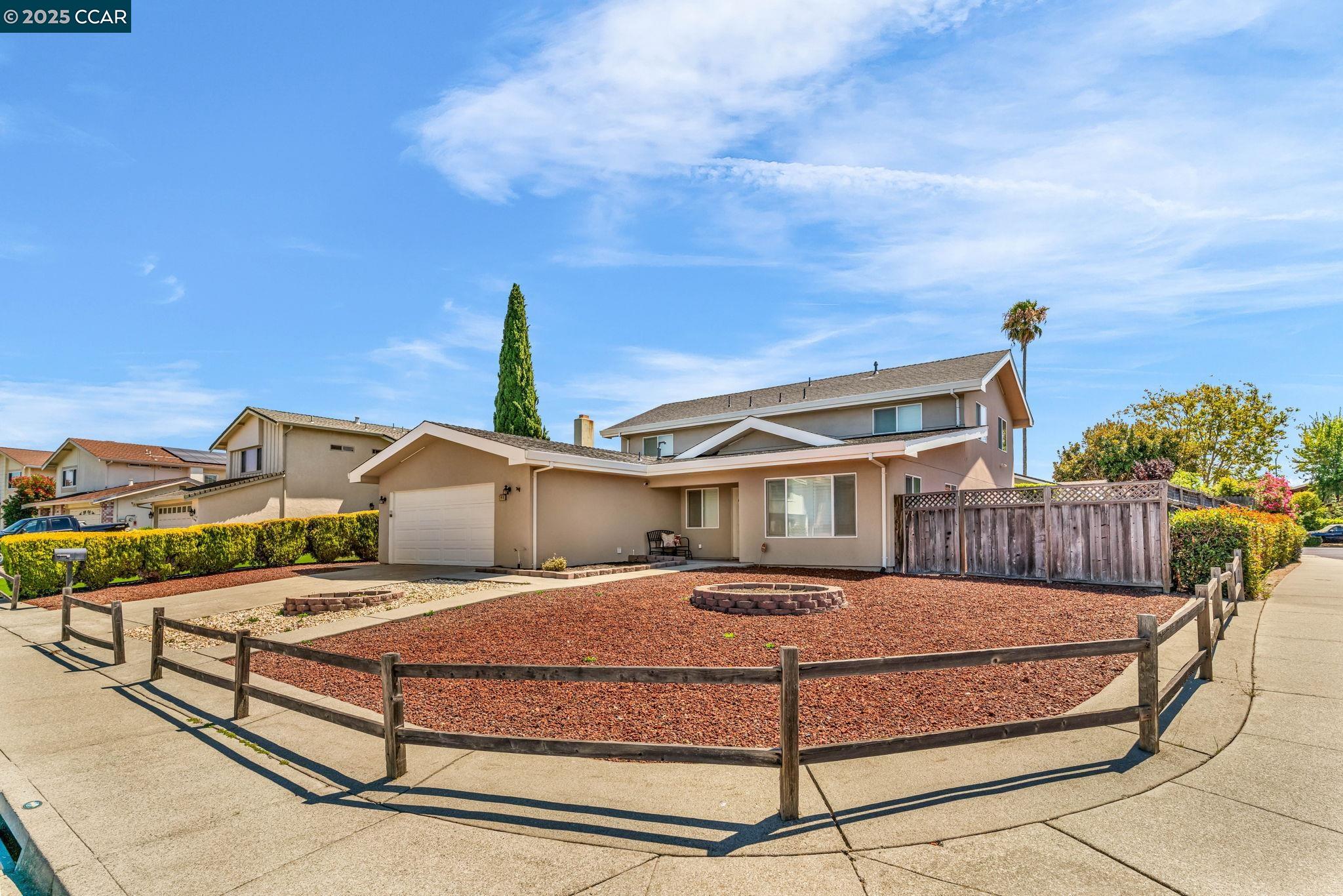Detail Gallery Image 2 of 44 For 1144 Stirling Dr, Rodeo,  CA 94572 - 4 Beds | 3 Baths