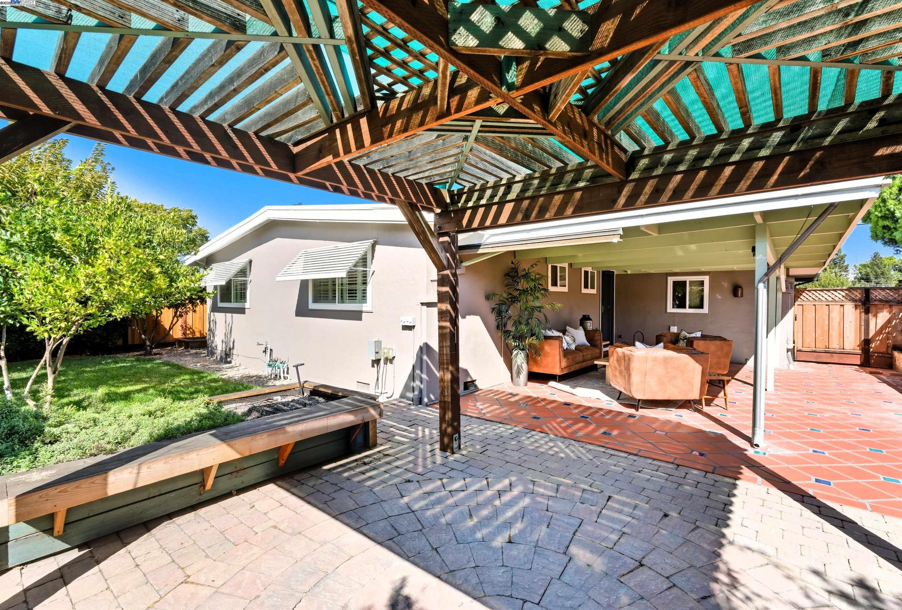 Detail Gallery Image 26 of 30 For 3191 Hillview Ct, Concord,  CA 94519 - 3 Beds | 2 Baths
