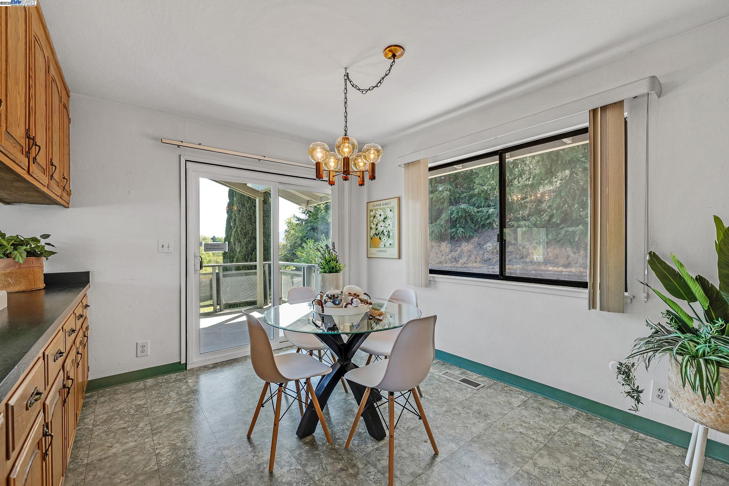 Detail Gallery Image 18 of 25 For 855 a El Pintado Rd, Danville,  CA 94526 - 4 Beds | 2 Baths