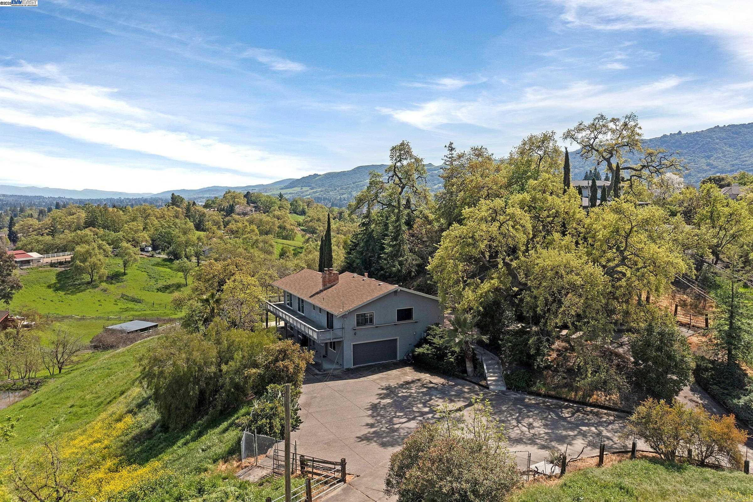 Detail Gallery Image 3 of 25 For 855 a El Pintado Rd, Danville,  CA 94526 - 4 Beds | 2 Baths