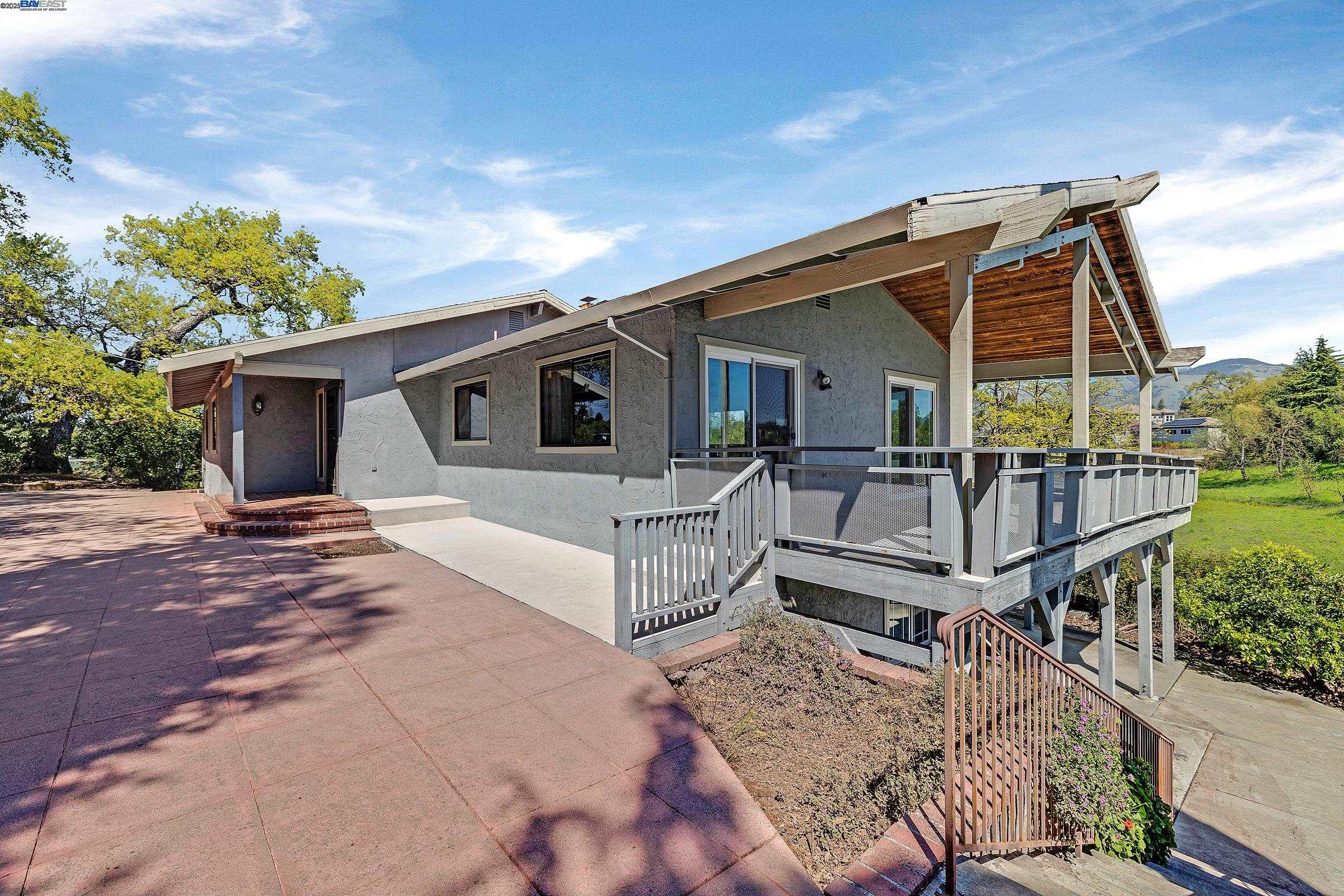 Detail Gallery Image 7 of 25 For 855 a El Pintado Rd, Danville,  CA 94526 - 4 Beds | 2 Baths