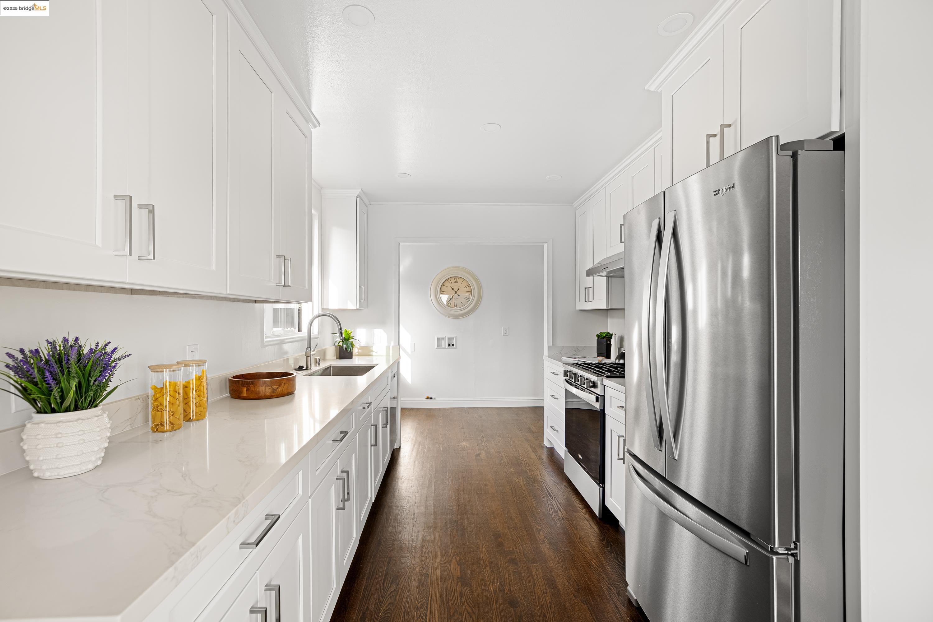 Detail Gallery Image 21 of 60 For 1408 Everett St, El Cerrito,  CA 94530 - 3 Beds | 1 Baths