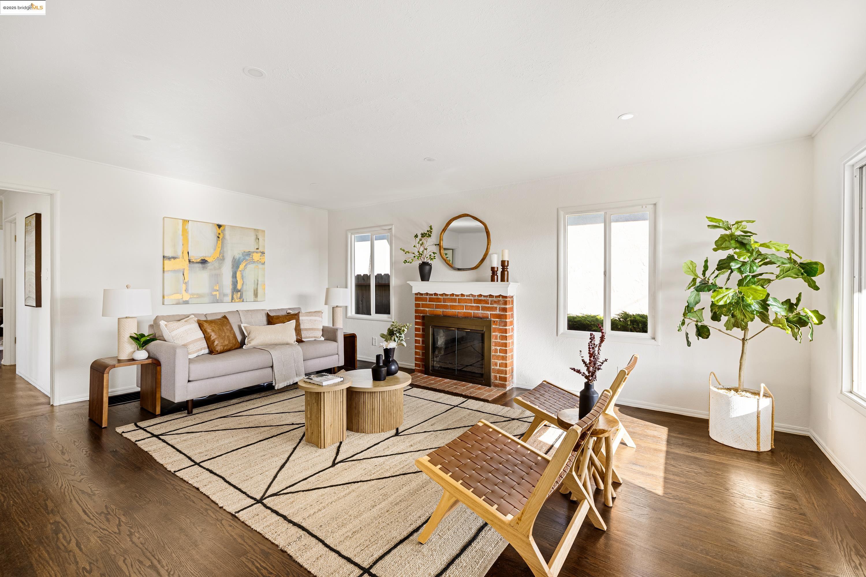 Detail Gallery Image 6 of 60 For 1408 Everett St, El Cerrito,  CA 94530 - 3 Beds | 1 Baths