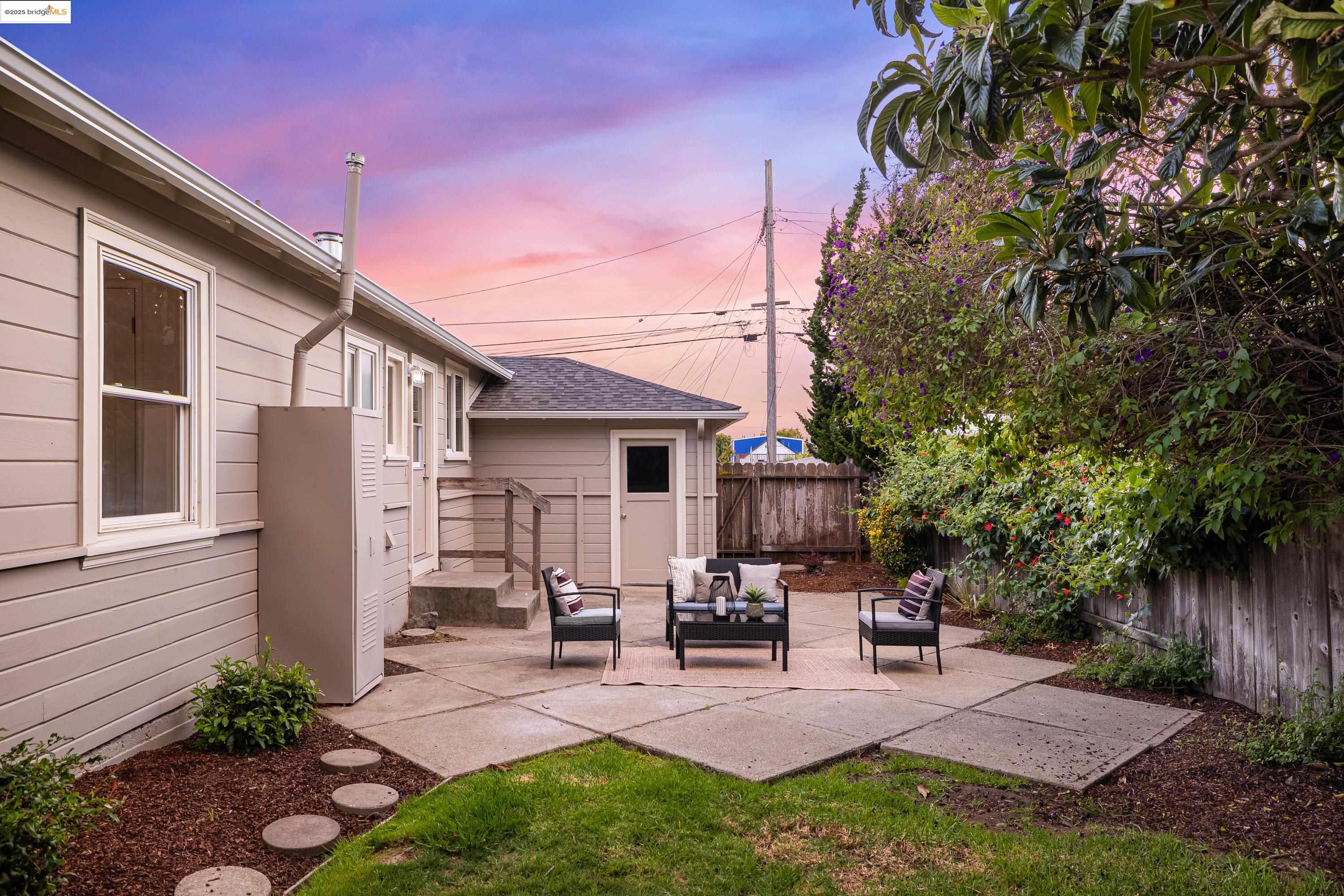 Detail Gallery Image 54 of 60 For 1408 Everett St, El Cerrito,  CA 94530 - 3 Beds | 1 Baths