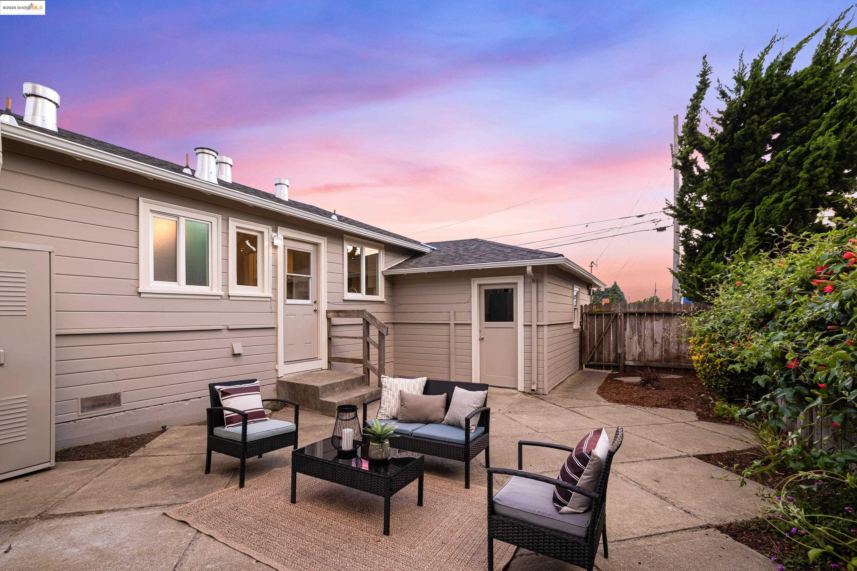 Detail Gallery Image 55 of 60 For 1408 Everett St, El Cerrito,  CA 94530 - 3 Beds | 1 Baths