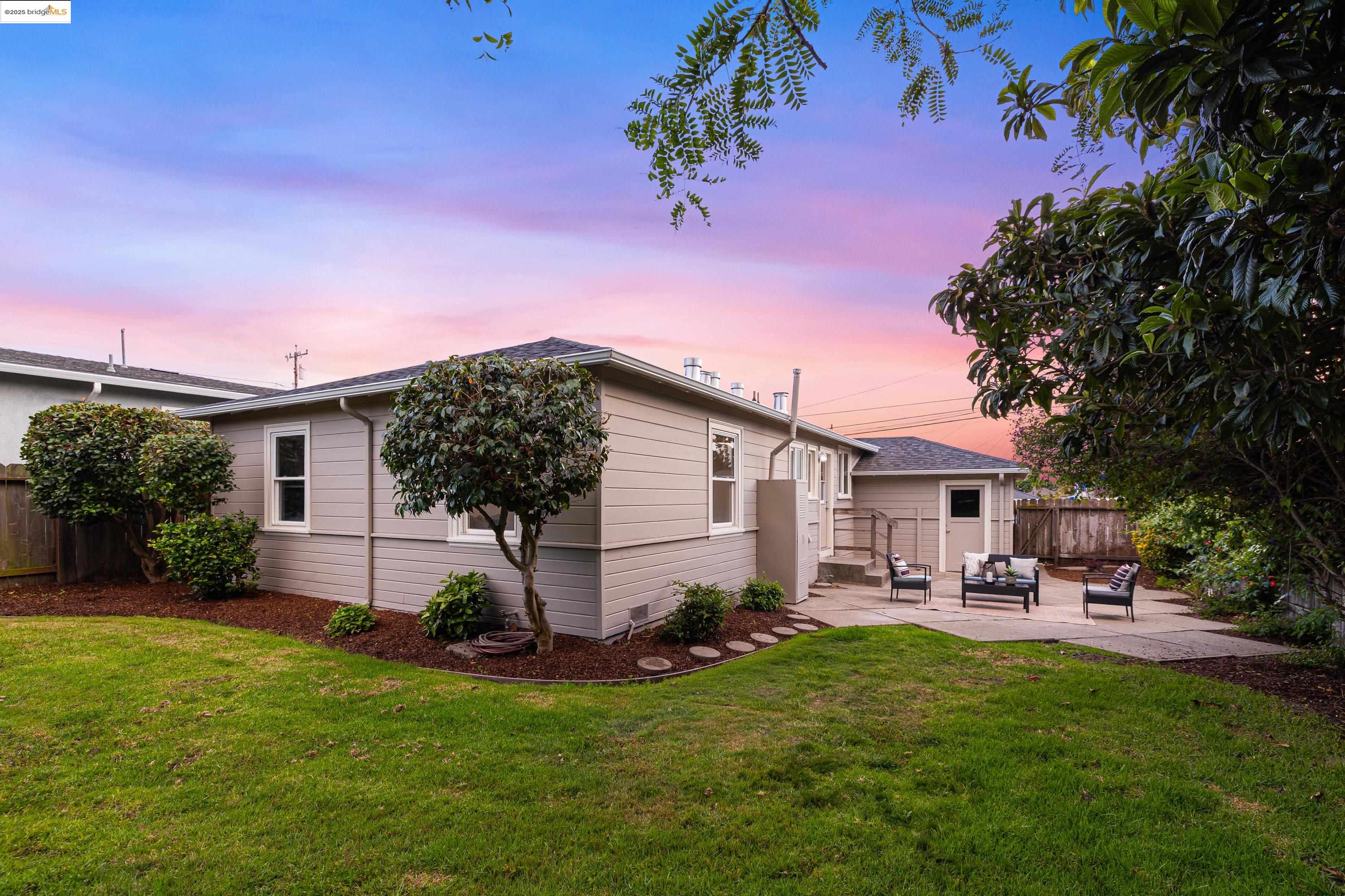 Detail Gallery Image 57 of 60 For 1408 Everett St, El Cerrito,  CA 94530 - 3 Beds | 1 Baths