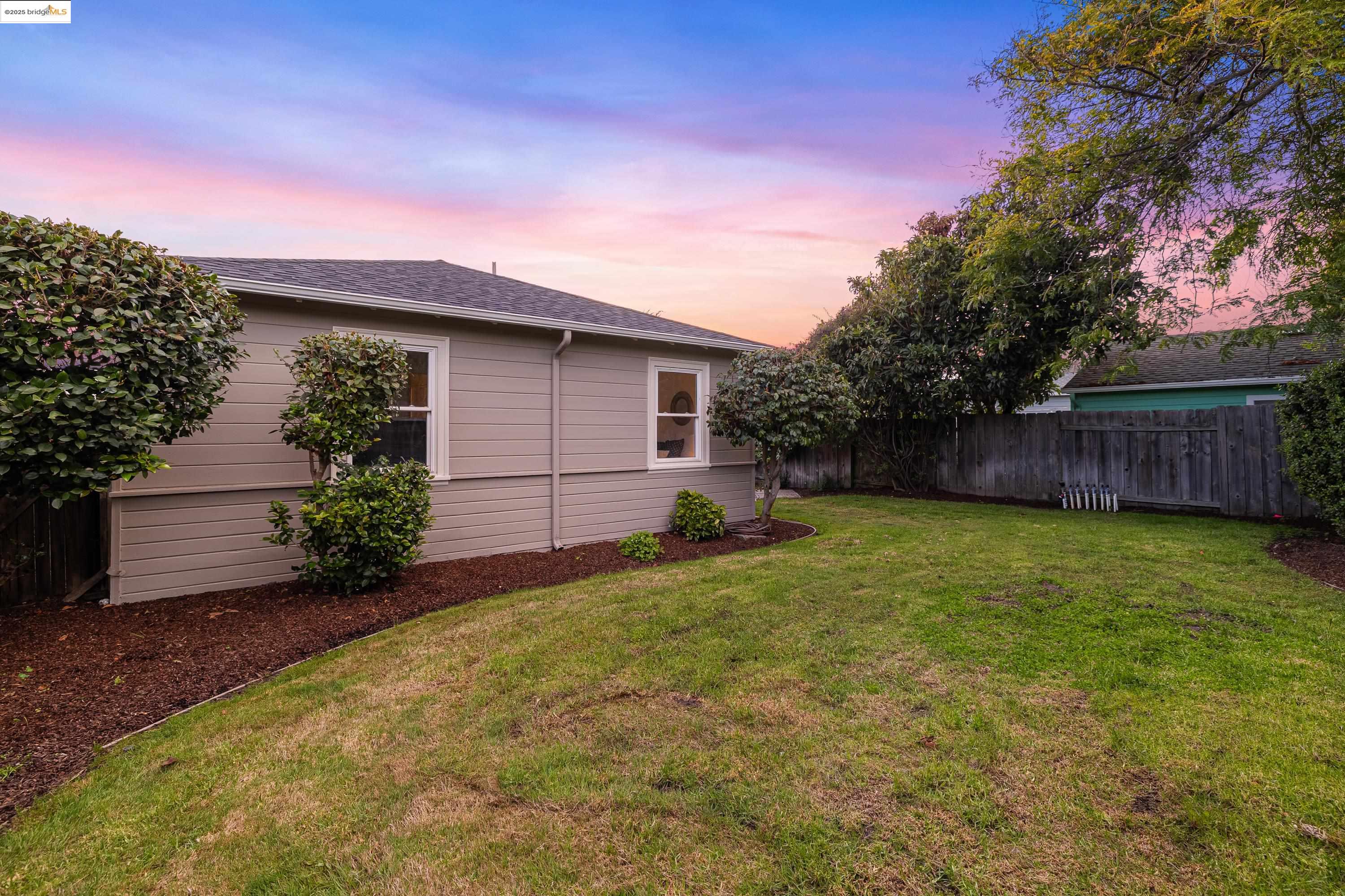 Detail Gallery Image 59 of 60 For 1408 Everett St, El Cerrito,  CA 94530 - 3 Beds | 1 Baths