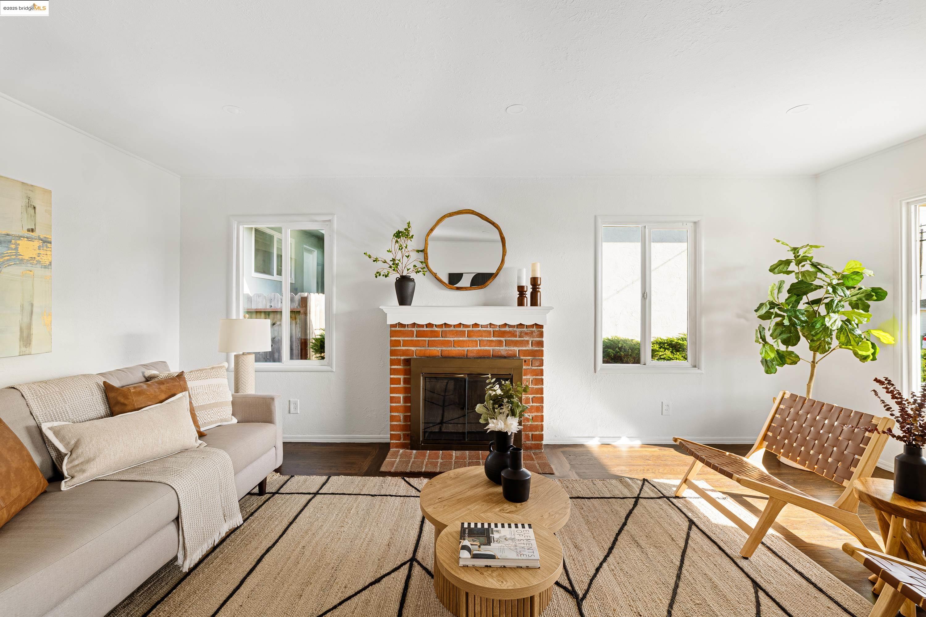 Detail Gallery Image 7 of 60 For 1408 Everett St, El Cerrito,  CA 94530 - 3 Beds | 1 Baths