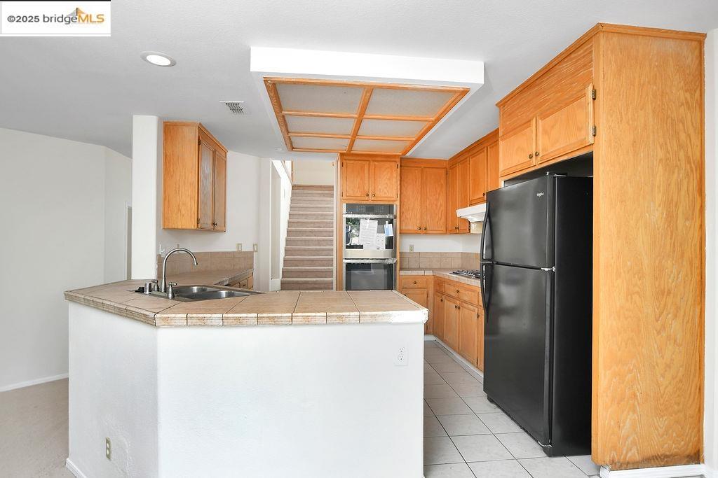 Detail Gallery Image 11 of 36 For 4030 Sheffield Dr, Antioch,  CA 94531 - 4 Beds | 4 Baths