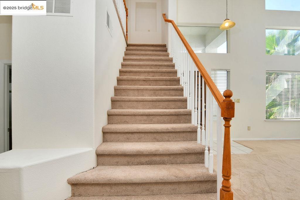 Detail Gallery Image 17 of 36 For 4030 Sheffield Dr, Antioch,  CA 94531 - 4 Beds | 4 Baths