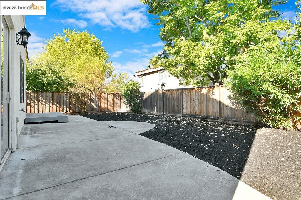 Detail Gallery Image 35 of 36 For 4030 Sheffield Dr, Antioch,  CA 94531 - 4 Beds | 4 Baths