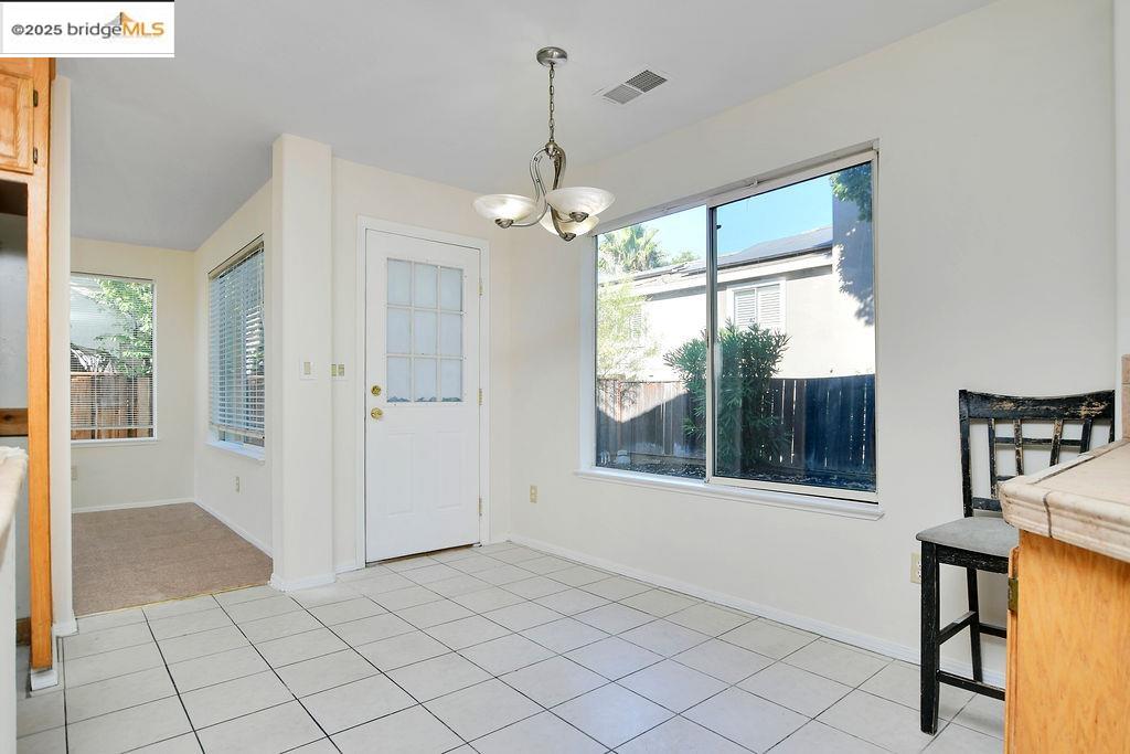 Detail Gallery Image 8 of 36 For 4030 Sheffield Dr, Antioch,  CA 94531 - 4 Beds | 4 Baths