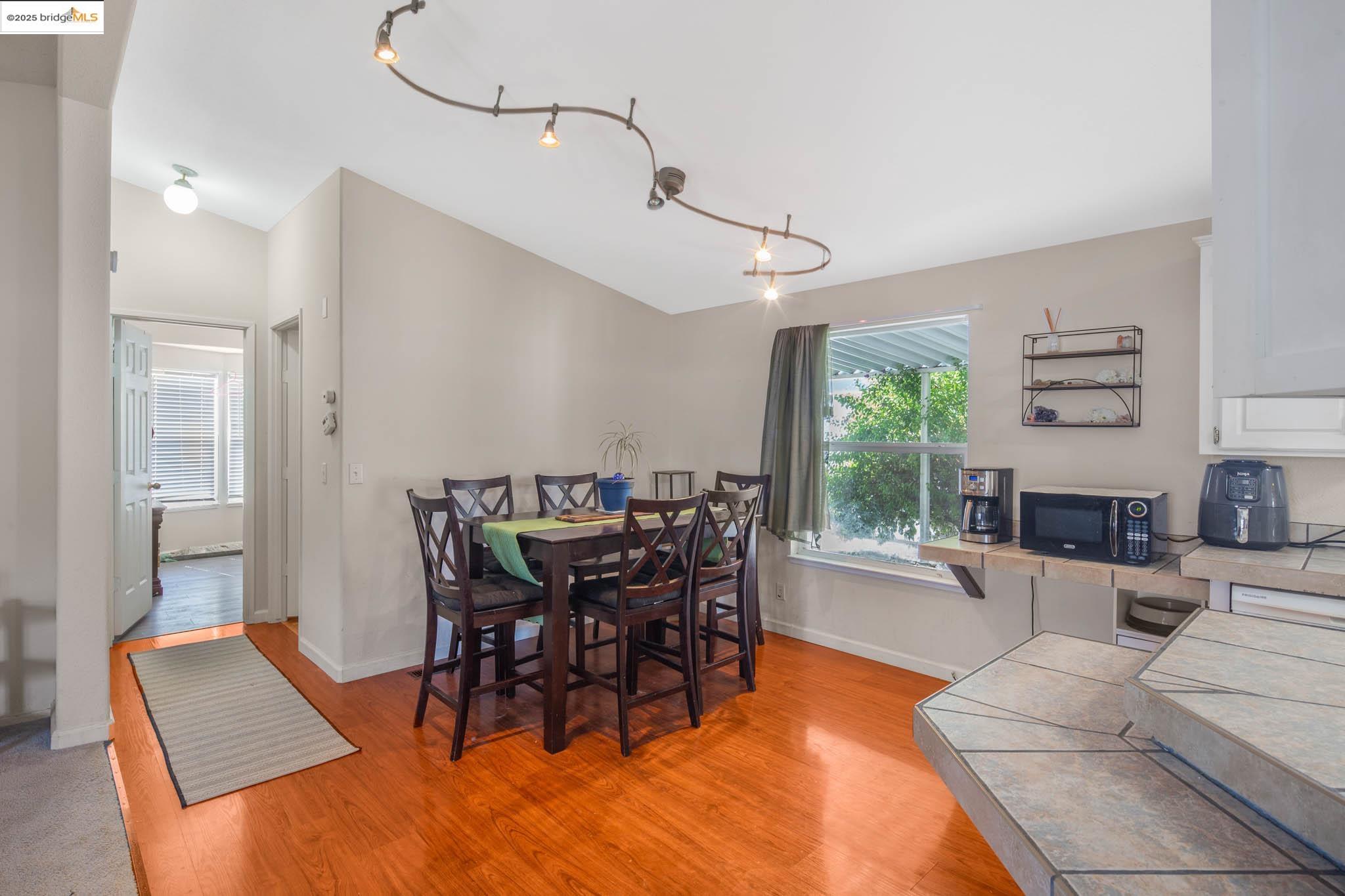 Detail Gallery Image 13 of 47 For 16711 Marsh Creek Rd #158,  Clayton,  CA 94517 - 3 Beds | 2 Baths