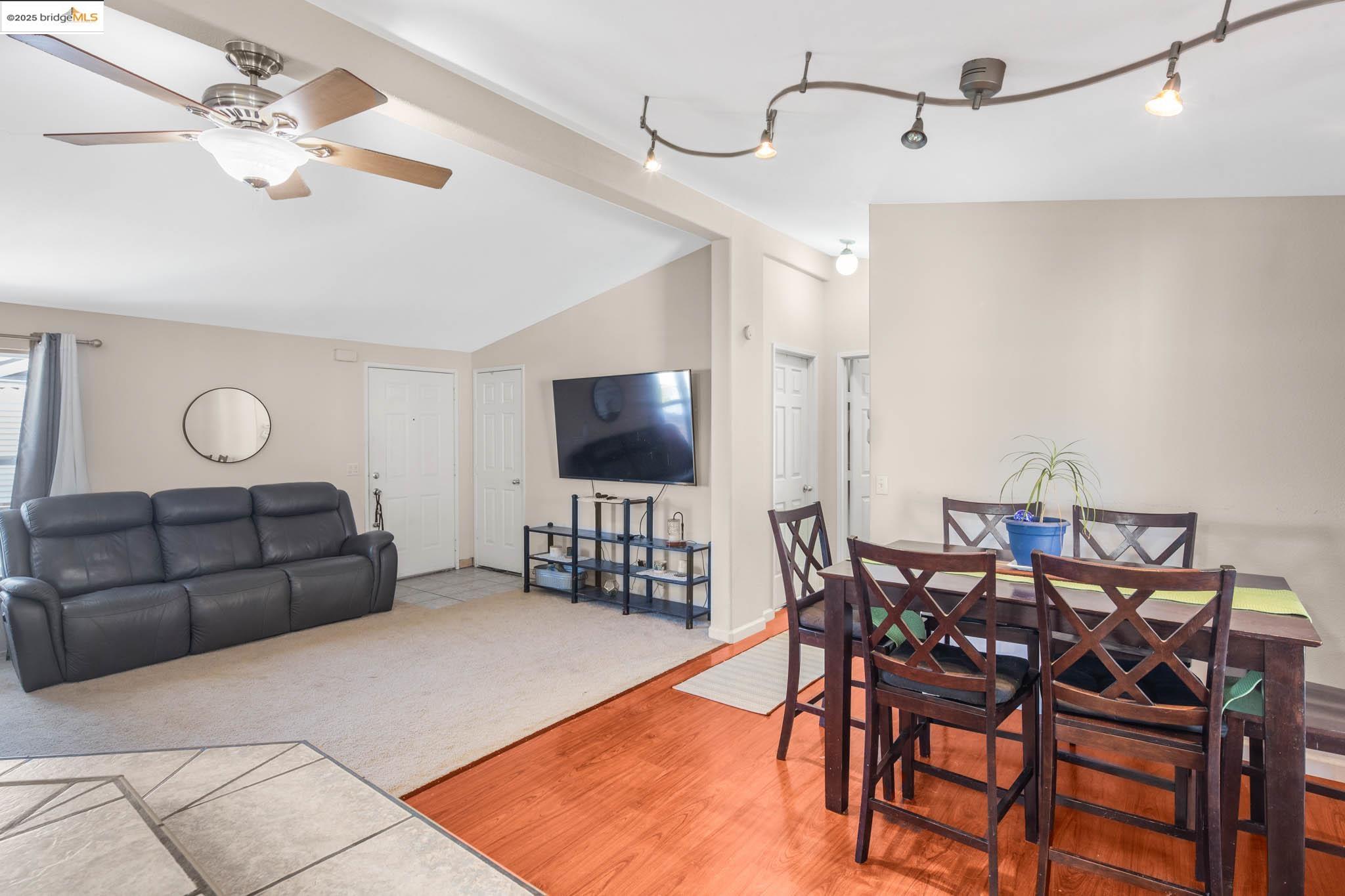 Detail Gallery Image 15 of 47 For 16711 Marsh Creek Rd #158,  Clayton,  CA 94517 - 3 Beds | 2 Baths