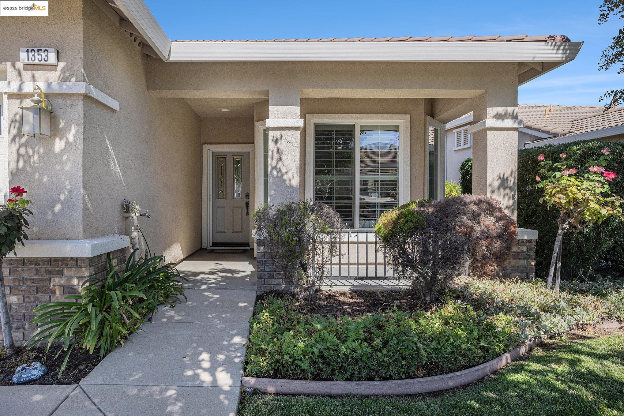 Detail Gallery Image 5 of 39 For 1353 Mcprince Ln, Brentwood,  CA 94513 - 2 Beds | 2 Baths