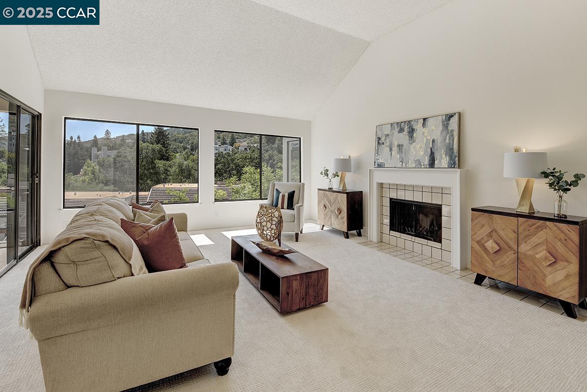 Detail Gallery Image 2 of 60 For 3244 Terra Granada Dr 1b,  Walnut Creek,  CA 94595 - 2 Beds | 2 Baths