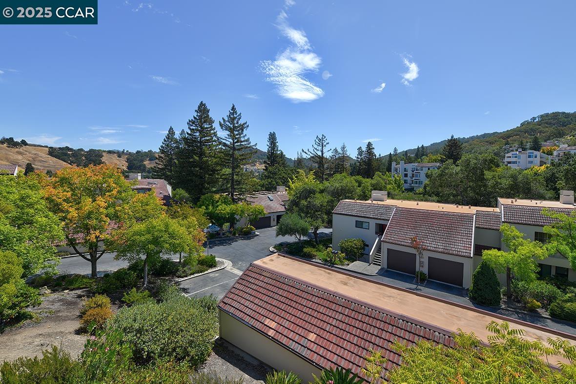 Detail Gallery Image 17 of 60 For 3244 Terra Granada Dr 1b,  Walnut Creek,  CA 94595 - 2 Beds | 2 Baths