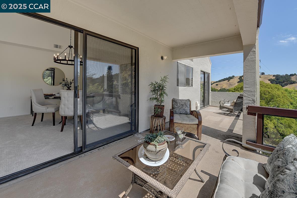 Detail Gallery Image 20 of 60 For 3244 Terra Granada Dr 1b,  Walnut Creek,  CA 94595 - 2 Beds | 2 Baths