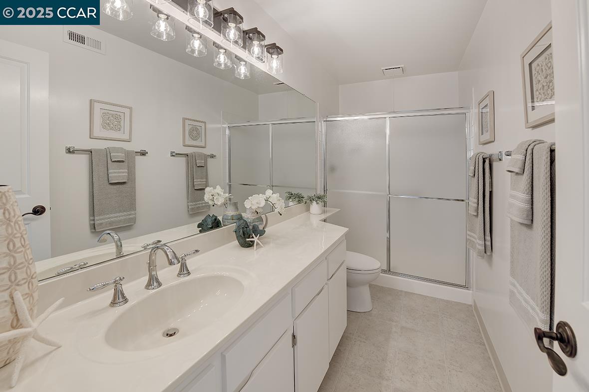 Detail Gallery Image 29 of 60 For 3244 Terra Granada Dr 1b,  Walnut Creek,  CA 94595 - 2 Beds | 2 Baths