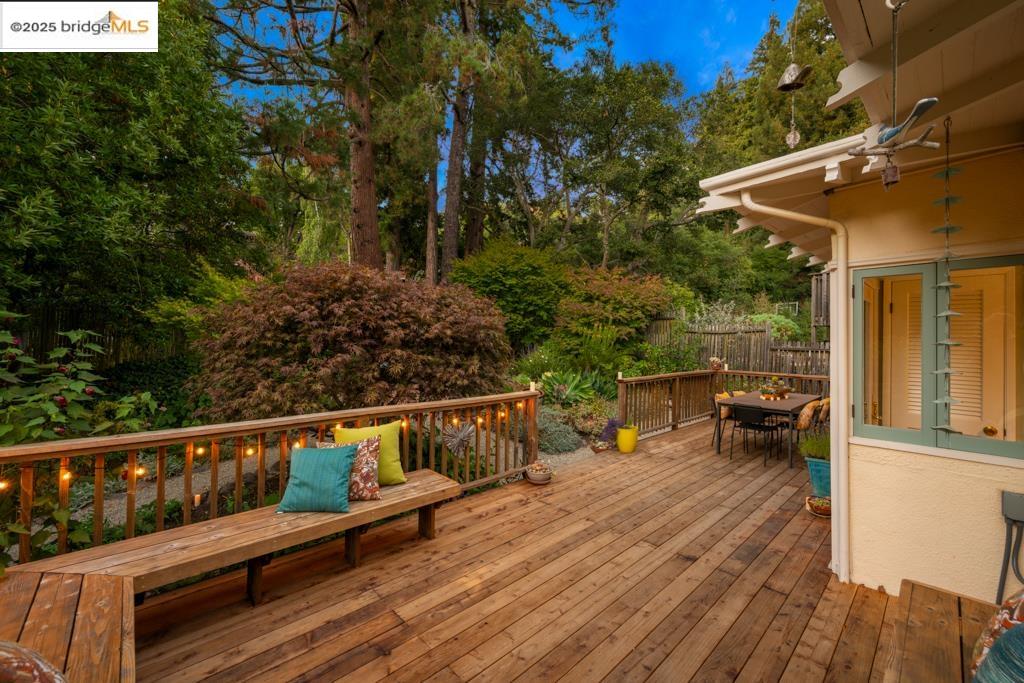 Detail Gallery Image 21 of 60 For 1081 Keith Ave, Berkeley,  CA 94708 - 3 Beds | 2 Baths