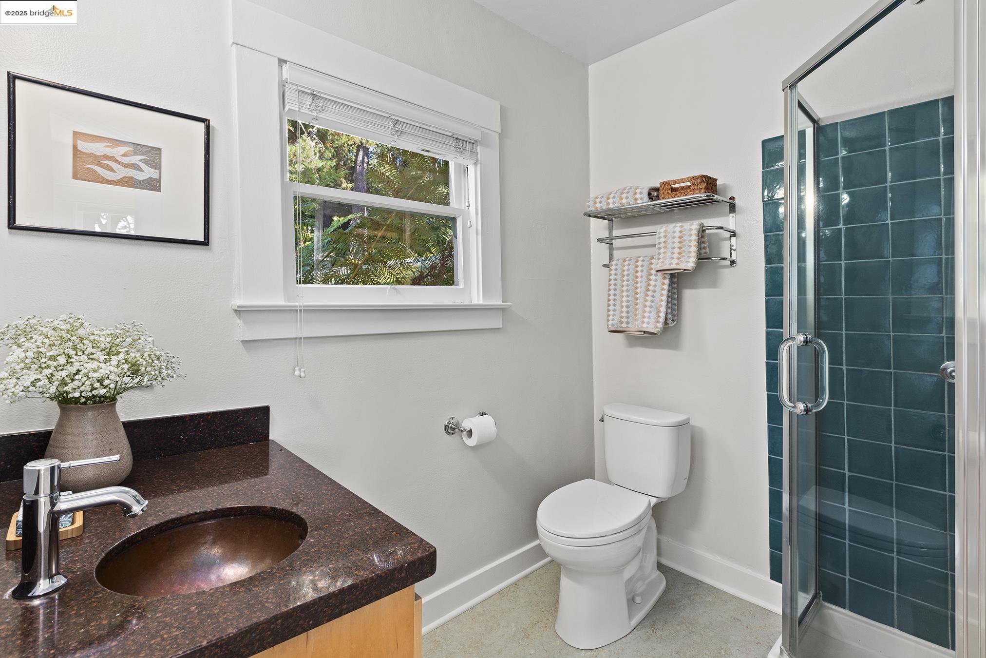Detail Gallery Image 27 of 60 For 1081 Keith Ave, Berkeley,  CA 94708 - 3 Beds | 2 Baths