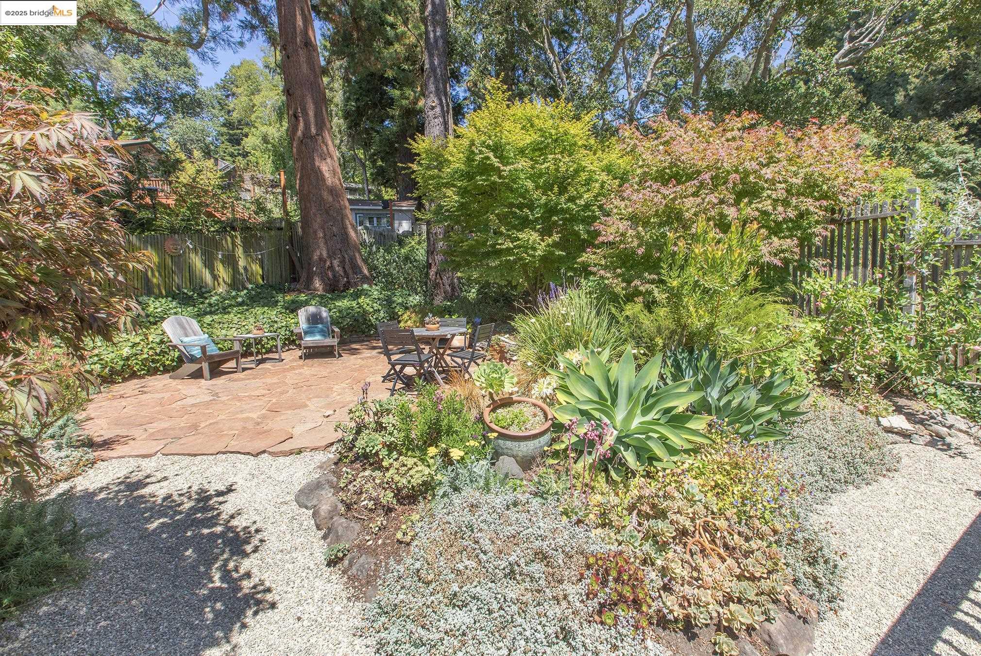 Detail Gallery Image 41 of 60 For 1081 Keith Ave, Berkeley,  CA 94708 - 3 Beds | 2 Baths