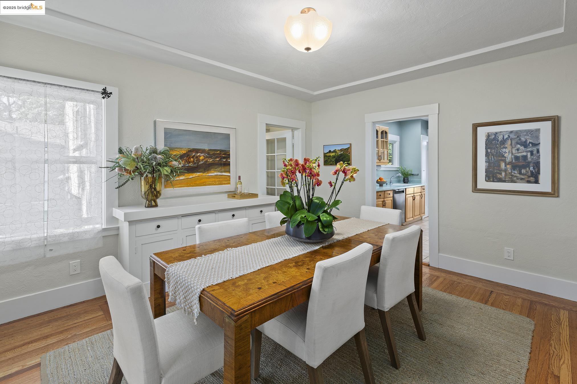Detail Gallery Image 10 of 60 For 1081 Keith Ave, Berkeley,  CA 94708 - 3 Beds | 2 Baths