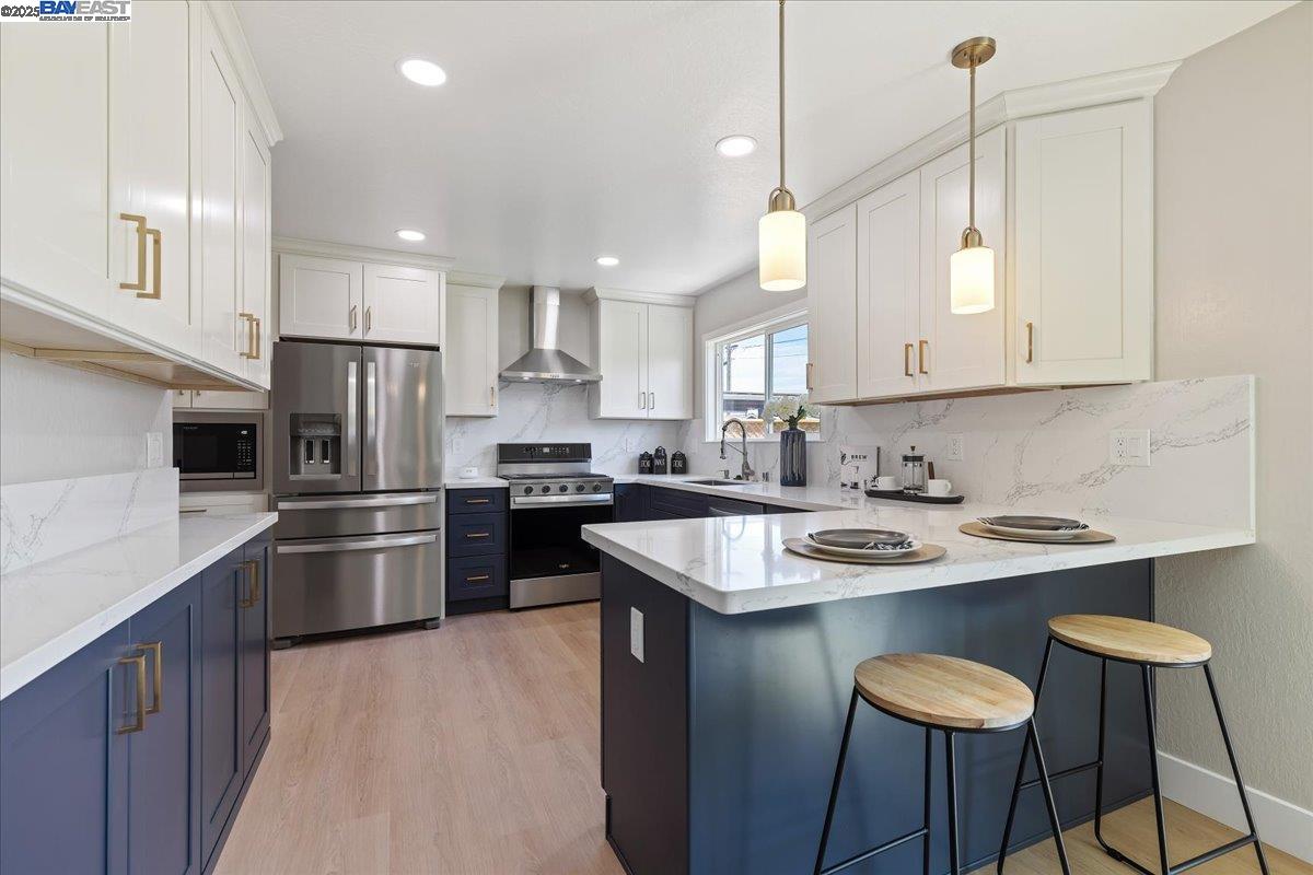 Detail Gallery Image 15 of 39 For 7718 Millbrook Ave, Dublin,  CA 94568 - 4 Beds | 2 Baths