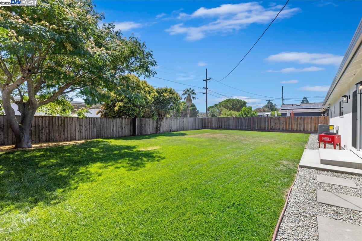 Detail Gallery Image 33 of 39 For 7718 Millbrook Ave, Dublin,  CA 94568 - 4 Beds | 2 Baths