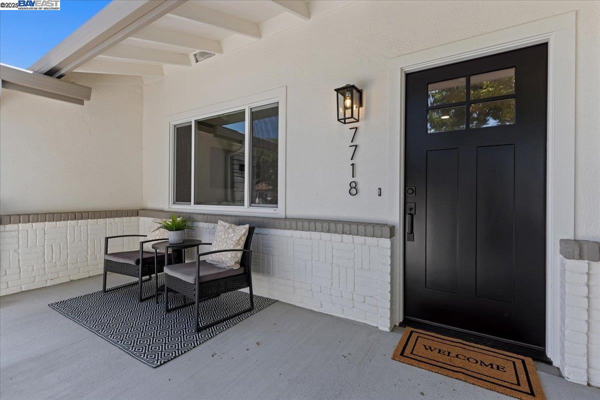 Detail Gallery Image 7 of 39 For 7718 Millbrook Ave, Dublin,  CA 94568 - 4 Beds | 2 Baths