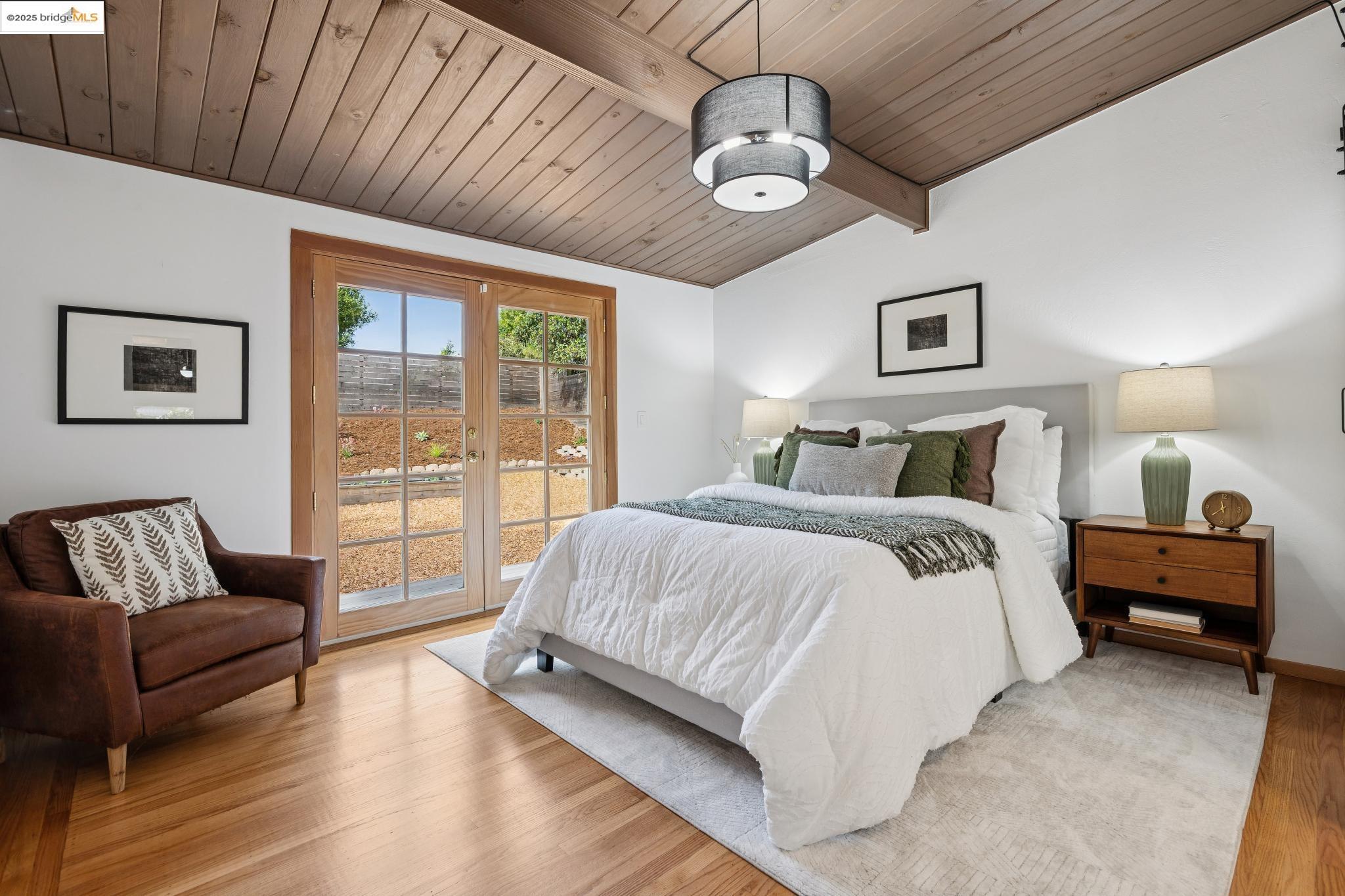 Detail Gallery Image 17 of 52 For 7827 Potrero Ave, El Cerrito,  CA 94530 - 3 Beds | 2 Baths