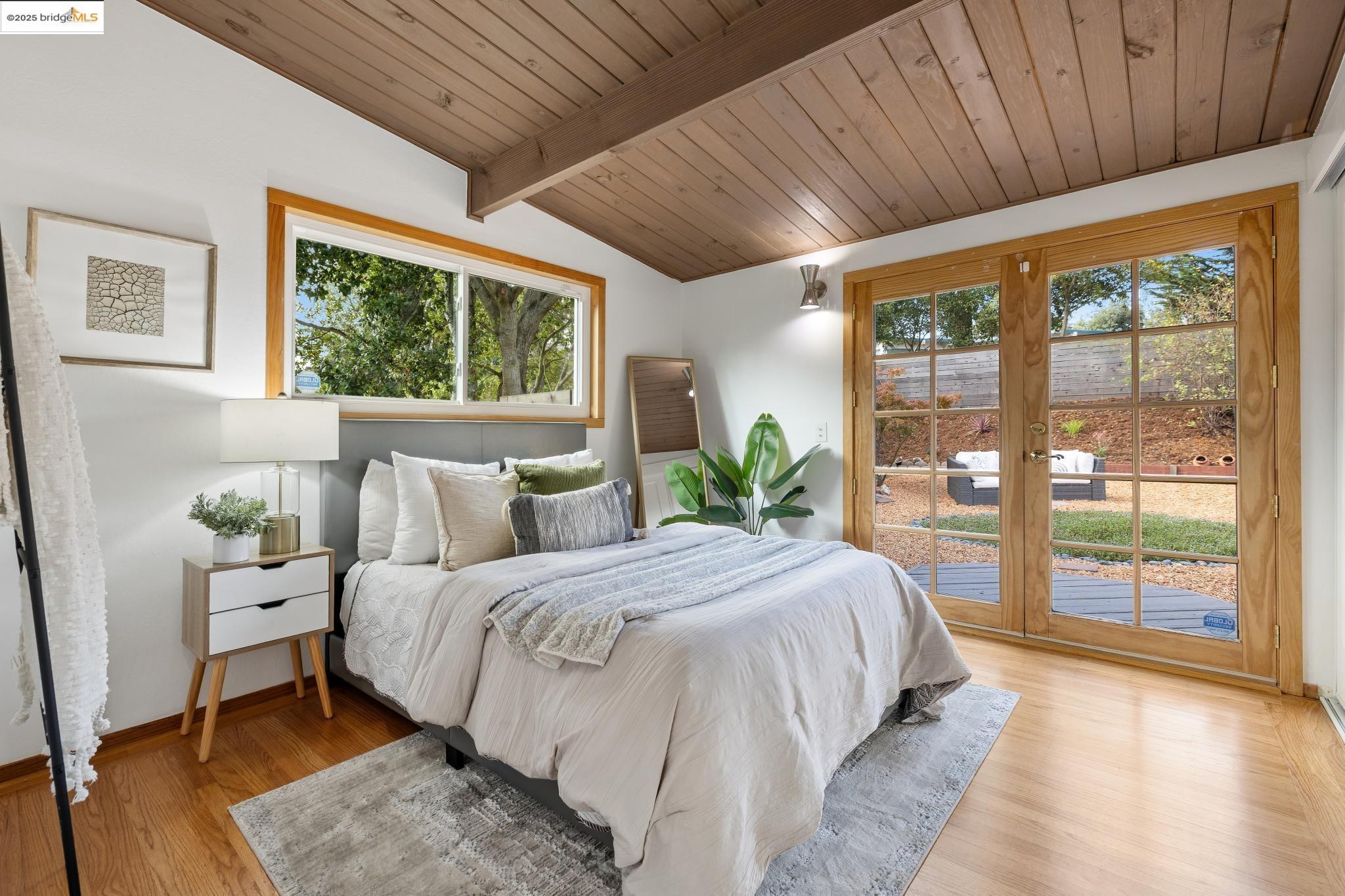 Detail Gallery Image 19 of 52 For 7827 Potrero Ave, El Cerrito,  CA 94530 - 3 Beds | 2 Baths