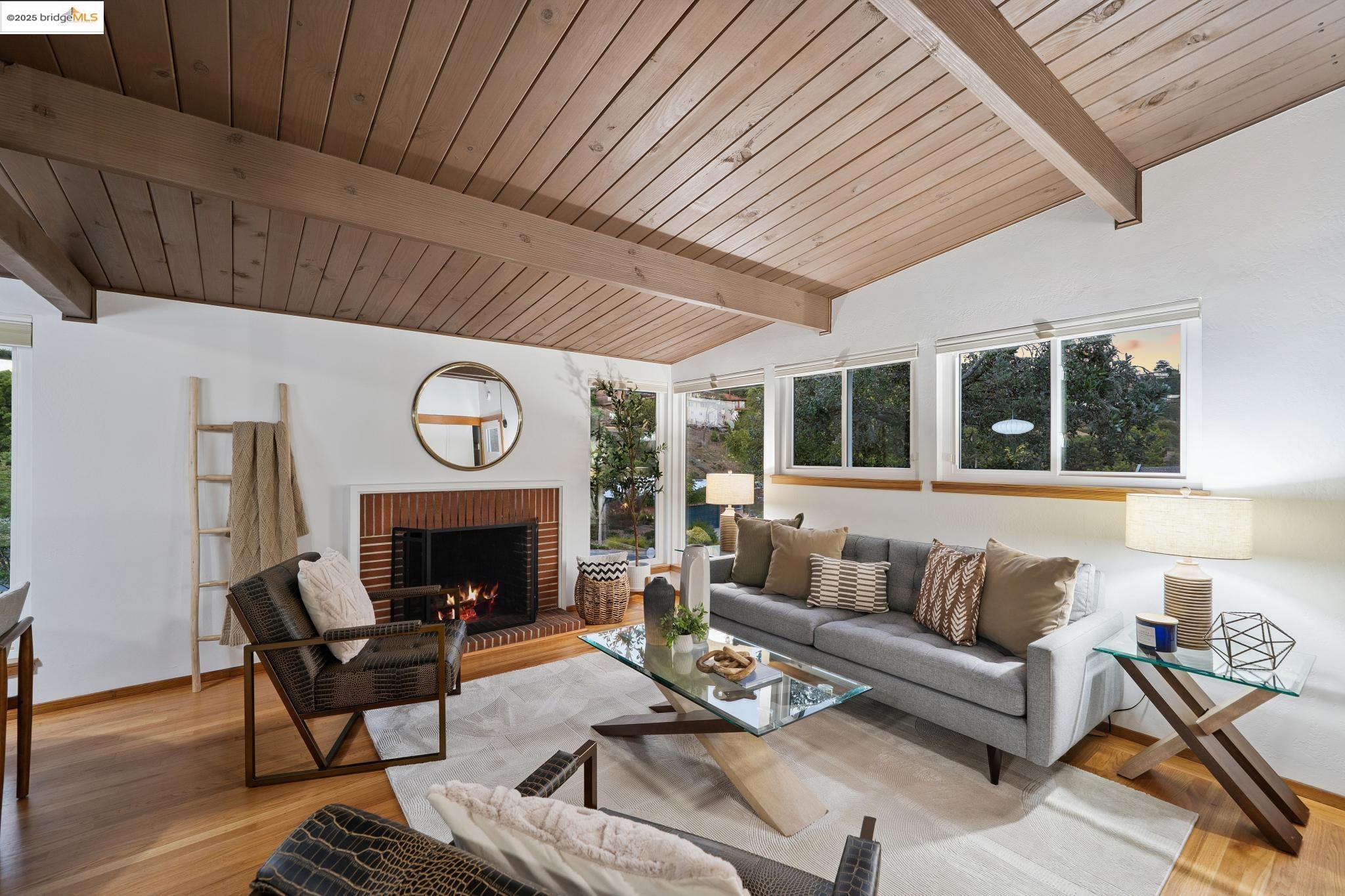 Detail Gallery Image 35 of 52 For 7827 Potrero Ave, El Cerrito,  CA 94530 - 3 Beds | 2 Baths