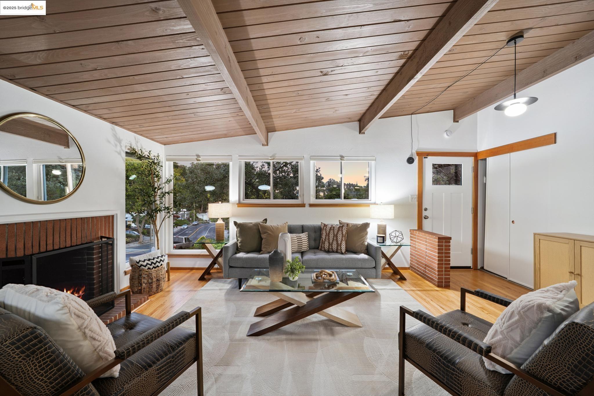 Detail Gallery Image 36 of 52 For 7827 Potrero Ave, El Cerrito,  CA 94530 - 3 Beds | 2 Baths