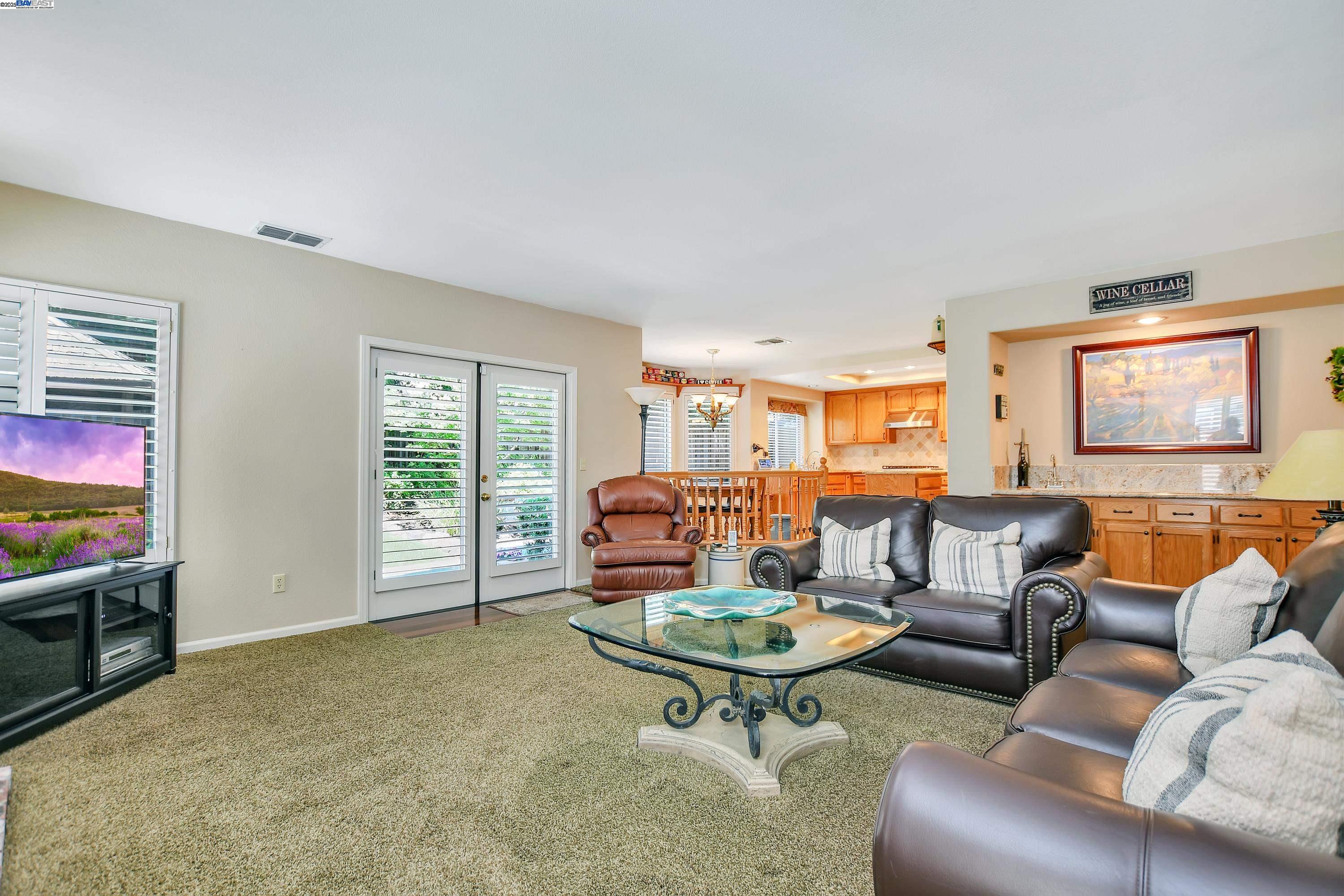 Detail Gallery Image 15 of 44 For 4528 Fallow Way, Antioch,  CA 94509-7785 - 4 Beds | 3 Baths