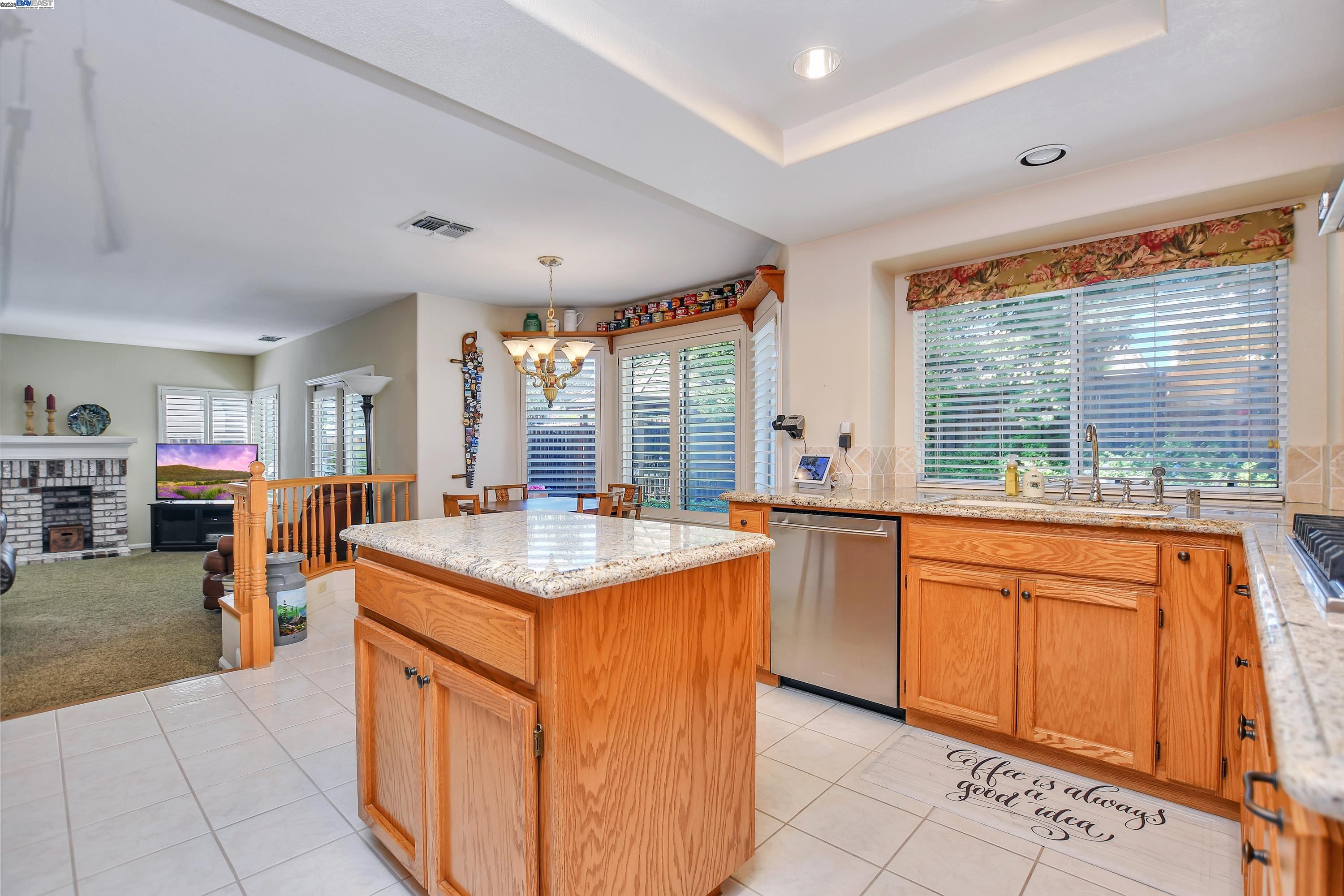 Detail Gallery Image 20 of 44 For 4528 Fallow Way, Antioch,  CA 94509-7785 - 4 Beds | 3 Baths