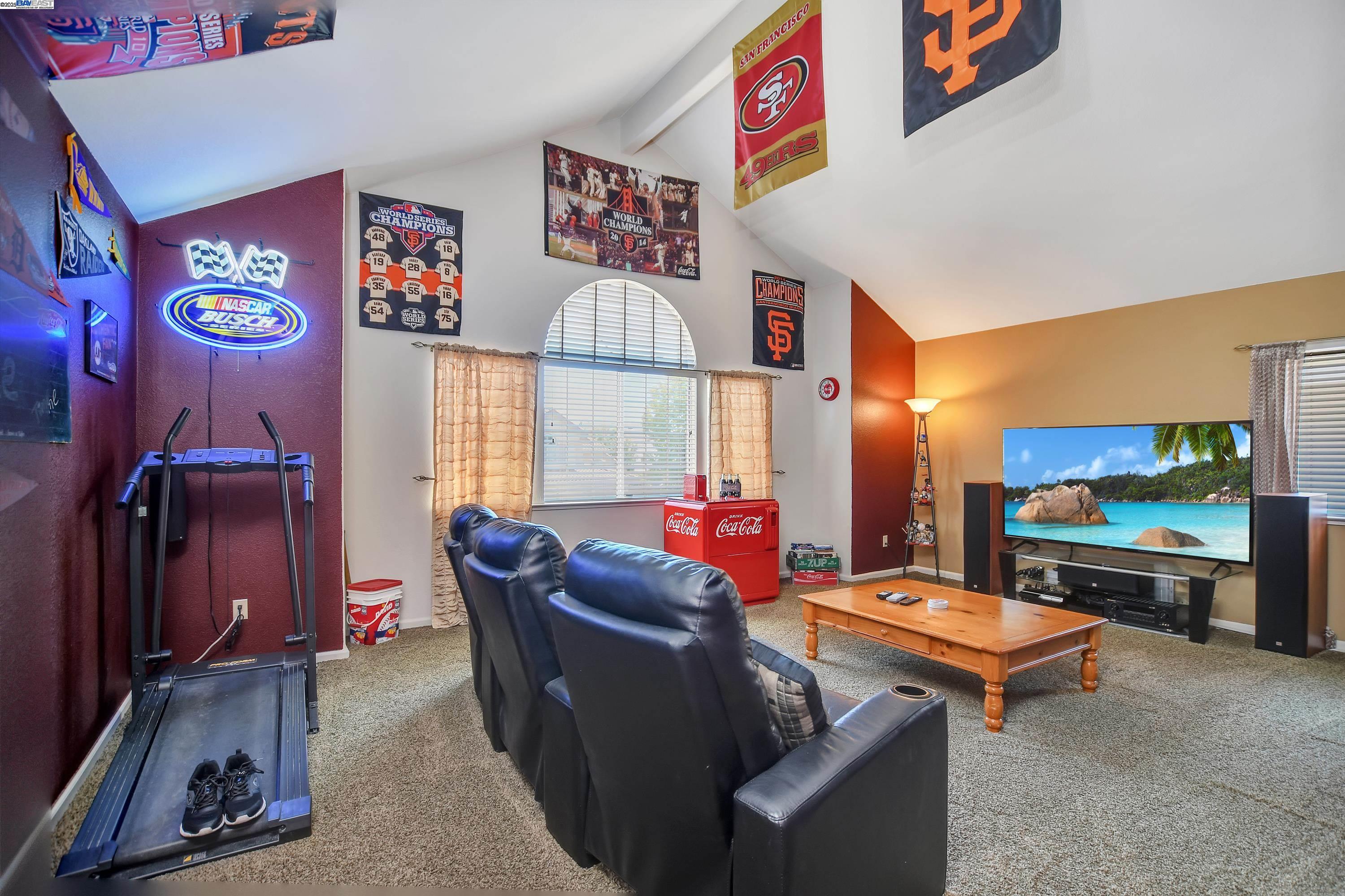 Detail Gallery Image 25 of 44 For 4528 Fallow Way, Antioch,  CA 94509-7785 - 4 Beds | 3 Baths