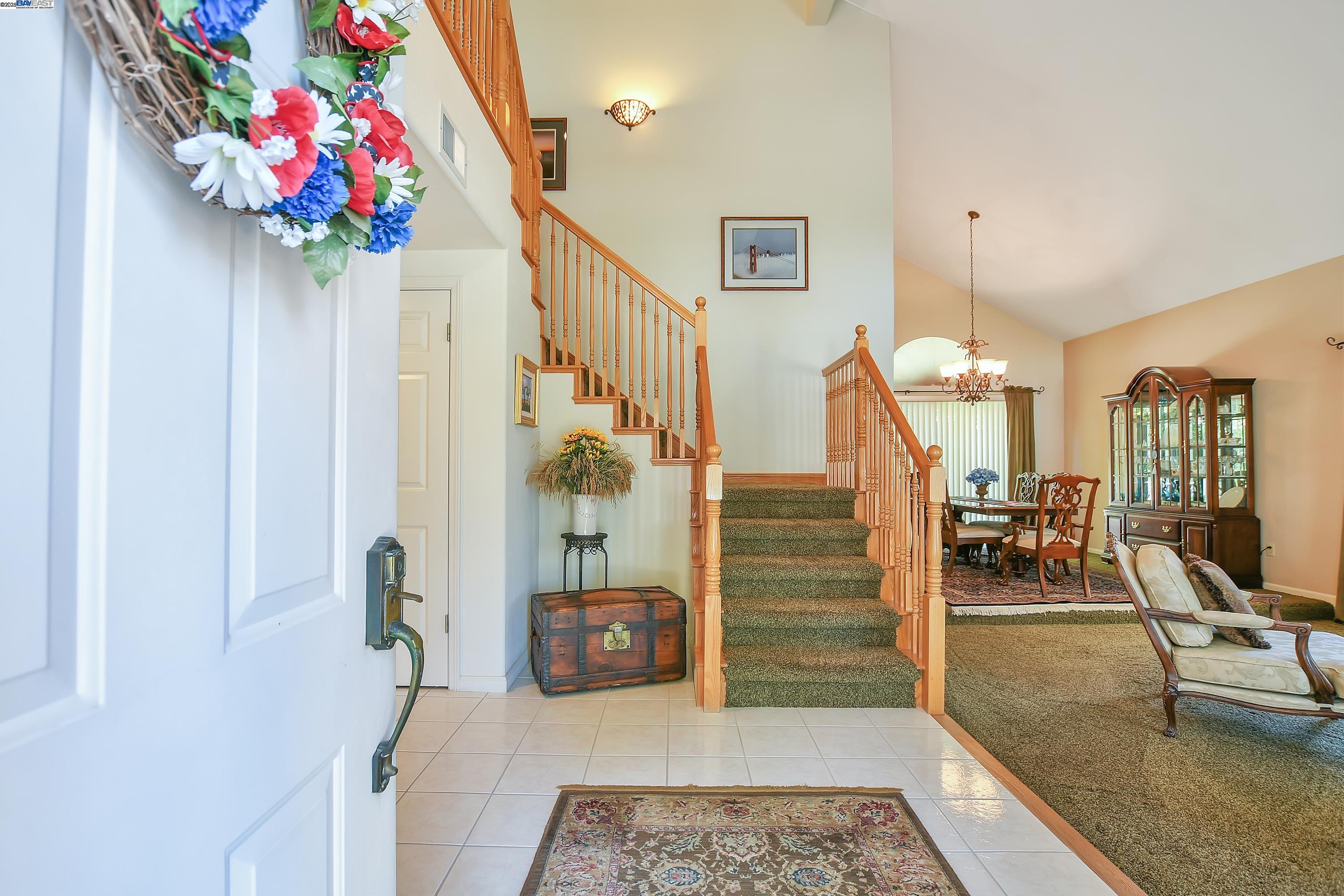 Detail Gallery Image 4 of 44 For 4528 Fallow Way, Antioch,  CA 94509-7785 - 4 Beds | 3 Baths