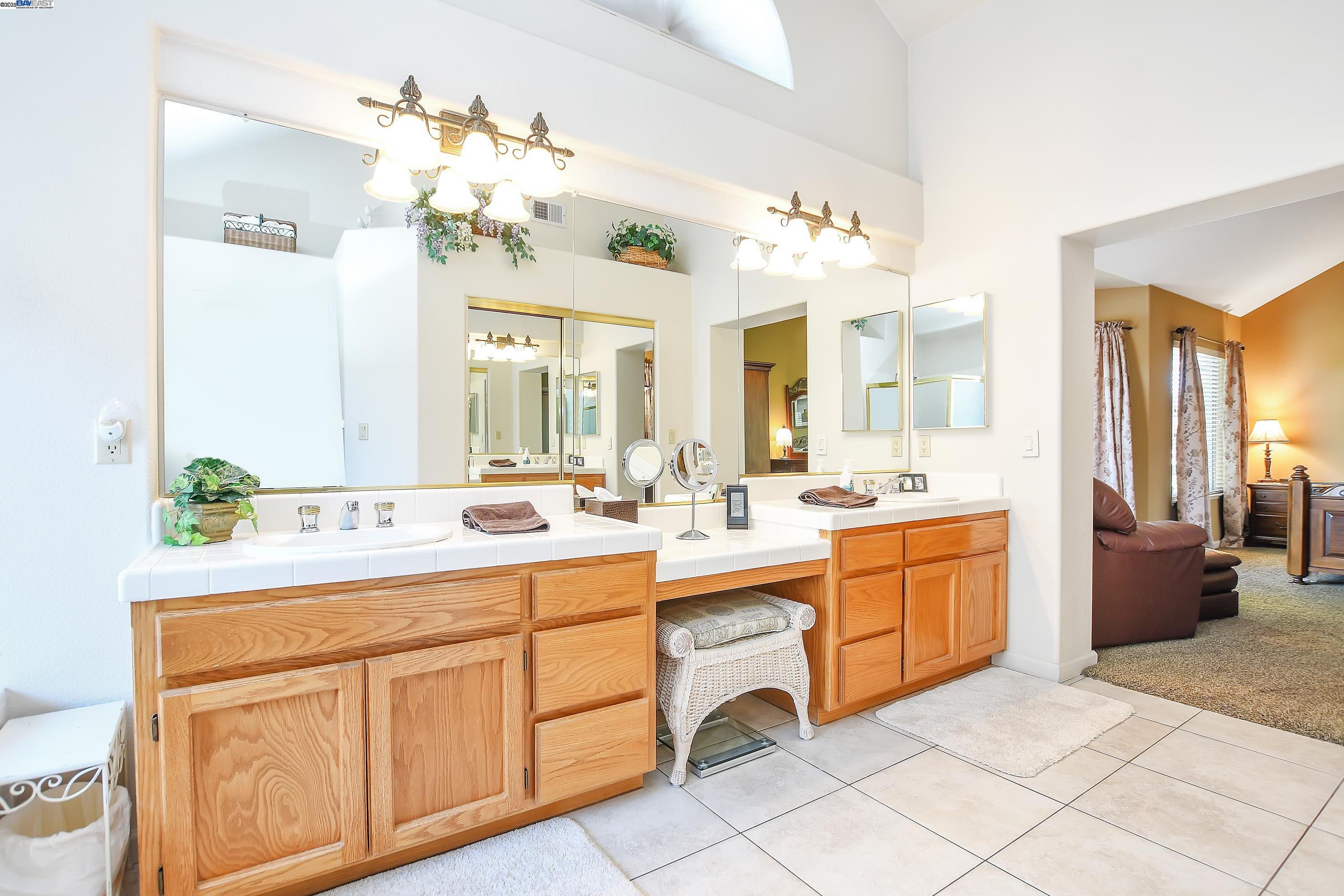 Detail Gallery Image 36 of 44 For 4528 Fallow Way, Antioch,  CA 94509-7785 - 4 Beds | 3 Baths