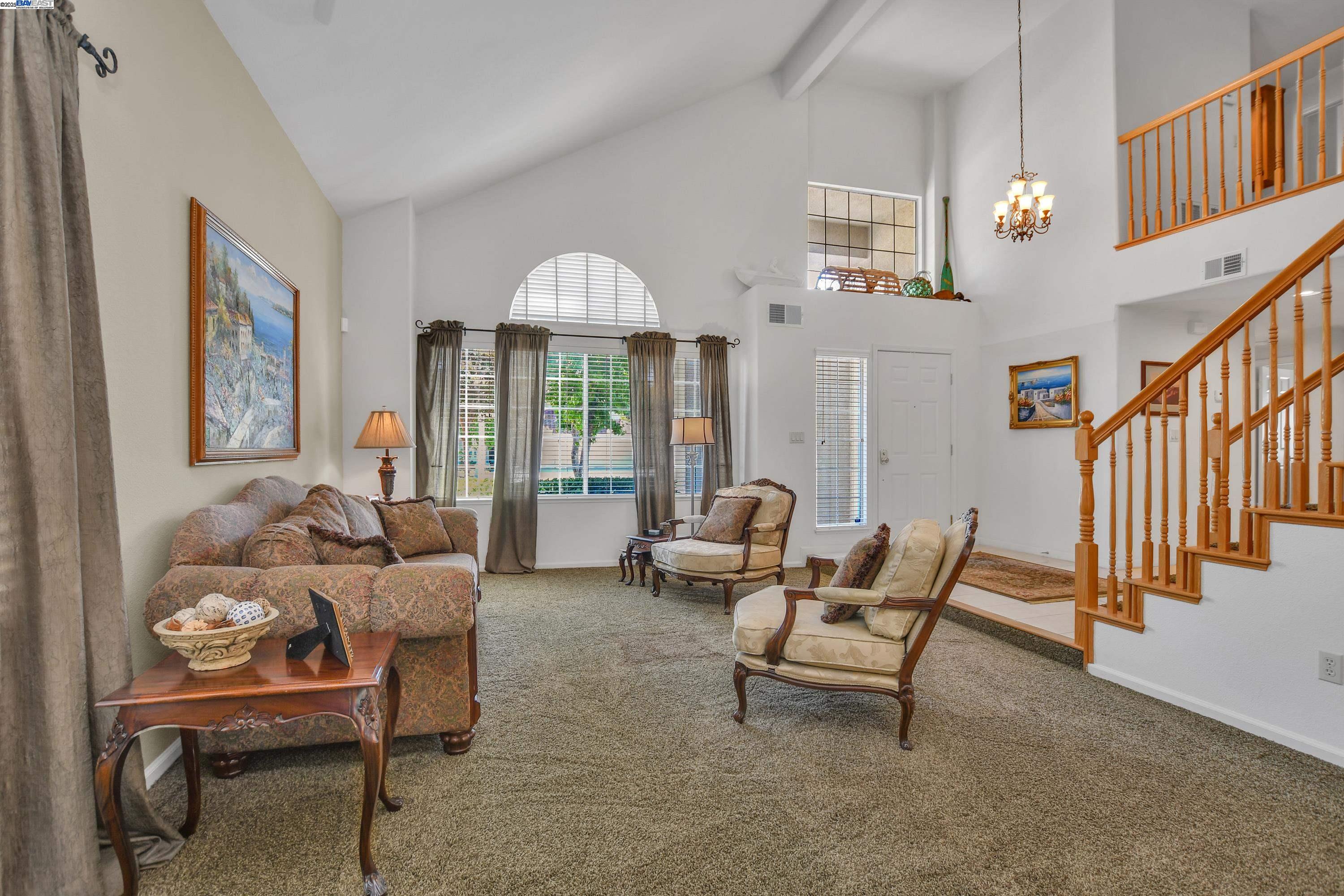 Detail Gallery Image 6 of 44 For 4528 Fallow Way, Antioch,  CA 94509-7785 - 4 Beds | 3 Baths