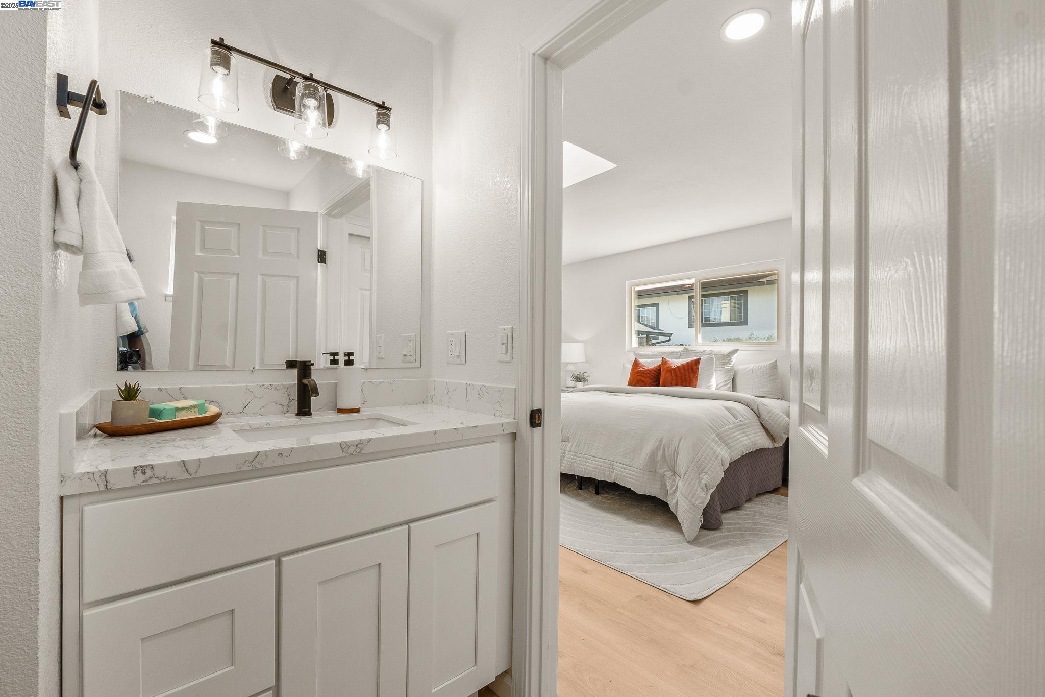 Detail Gallery Image 31 of 40 For 2561 Middlefield Ave, Fremont,  CA 94539 - 5 Beds | 3 Baths