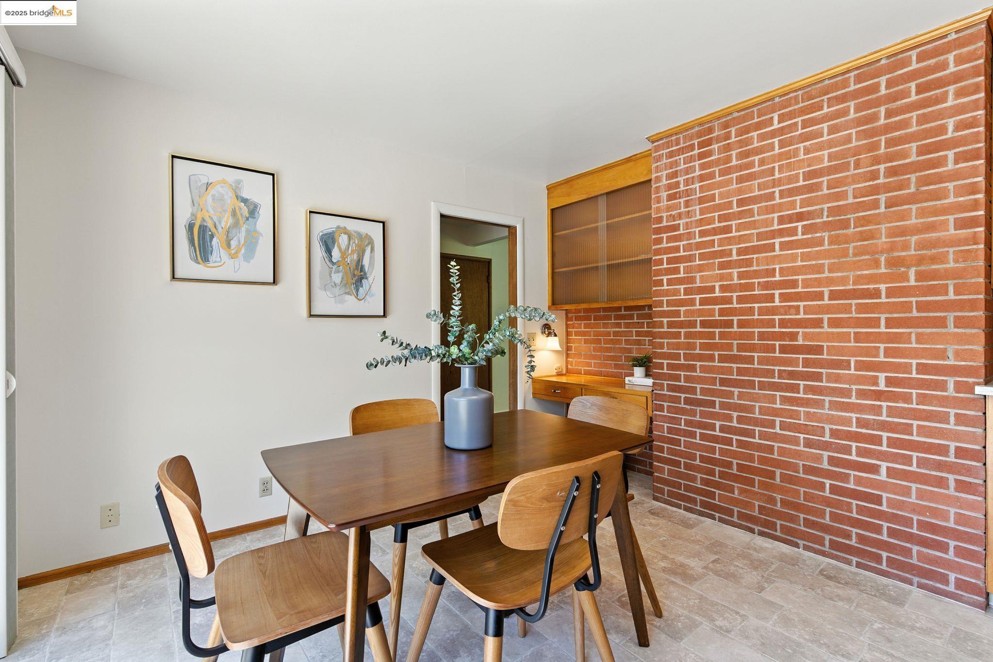 Detail Gallery Image 23 of 43 For 2679 Tamalpais Ave, El Cerrito,  CA 94530 - 4 Beds | 3 Baths