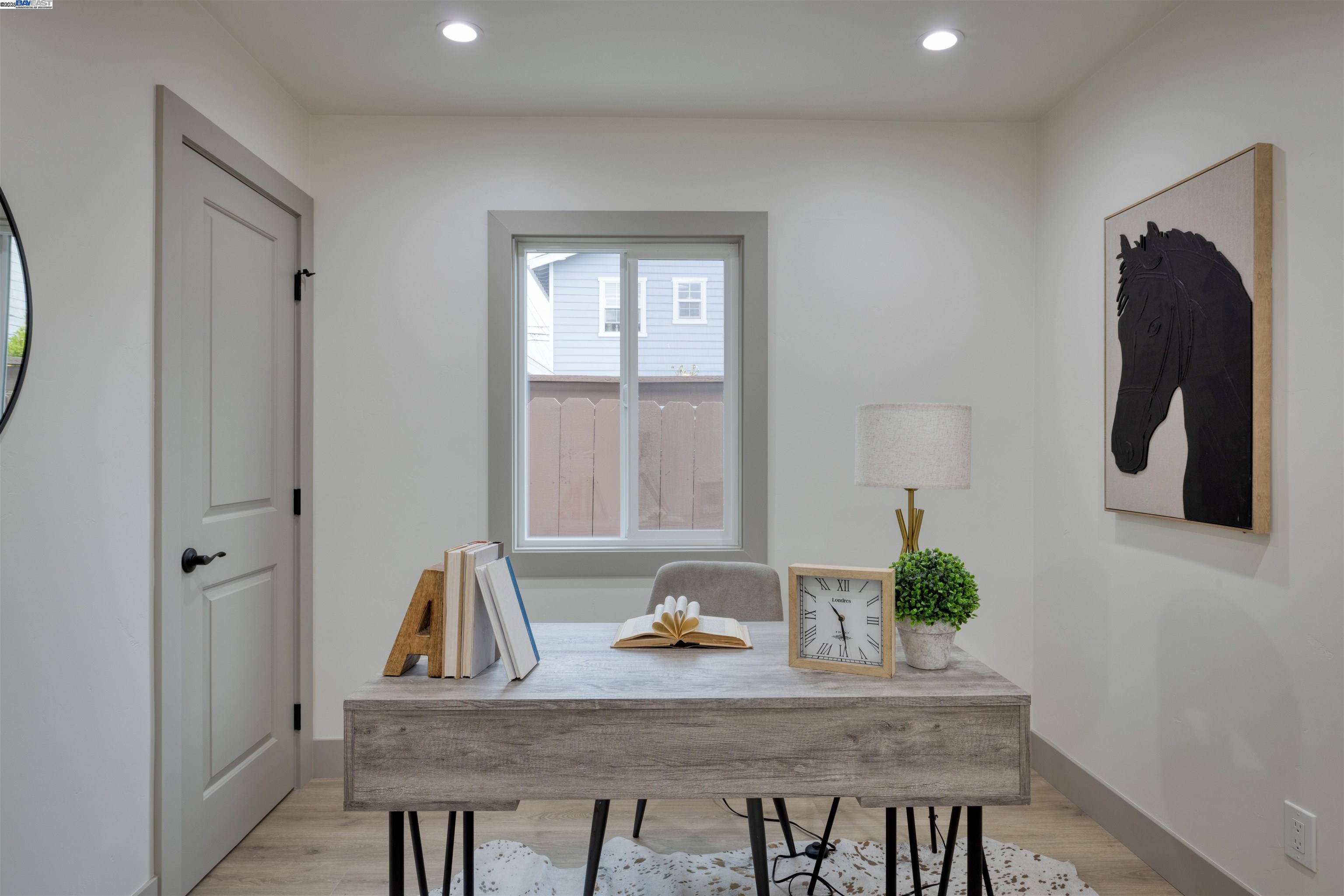Detail Gallery Image 14 of 29 For 1465 6th St, Berkeley,  CA 94710 - 3 Beds | 2 Baths